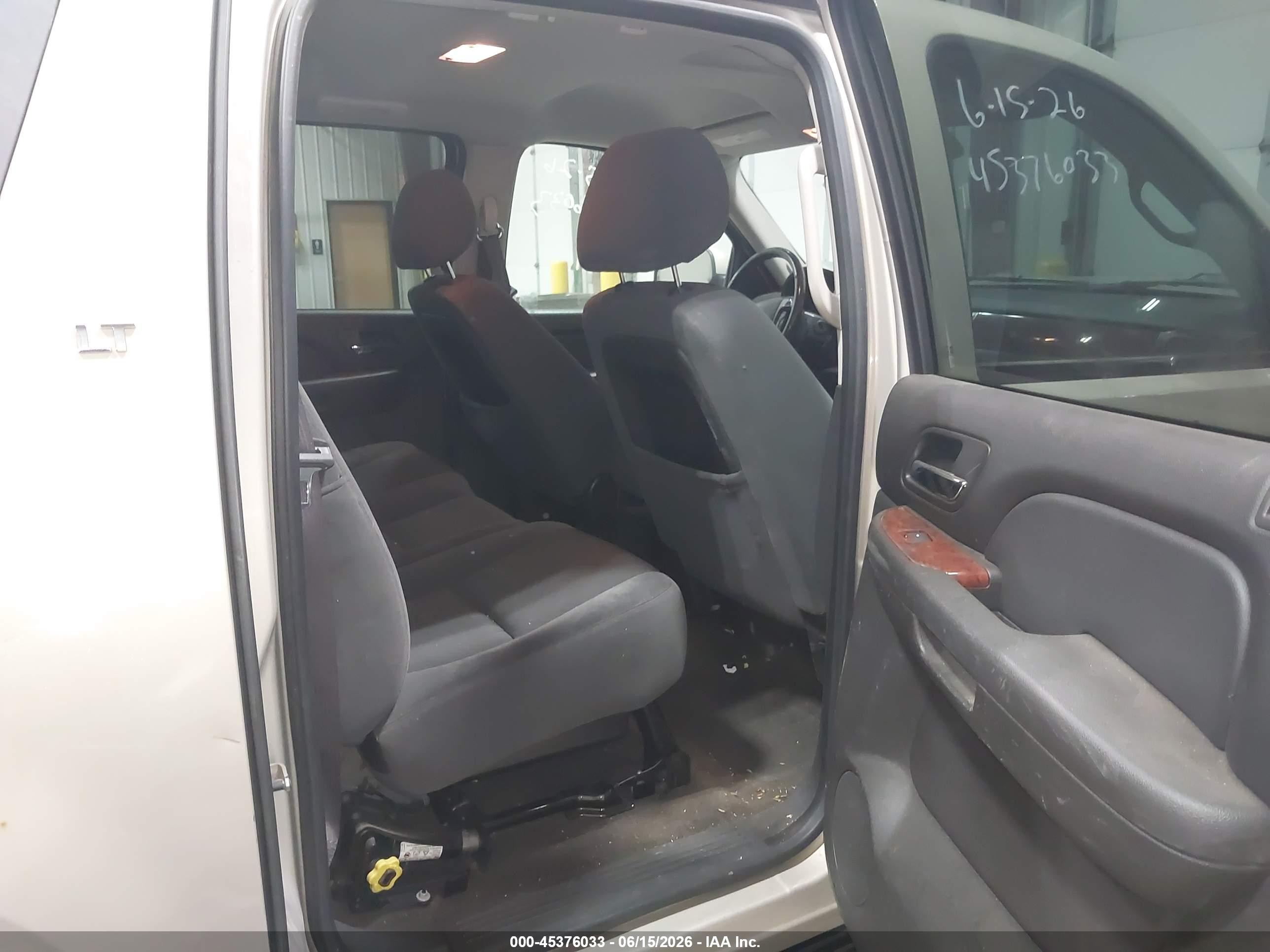 2009 Chevrolet Avalanche 1500 Ls Gold vin: 3GNFK12379G107550