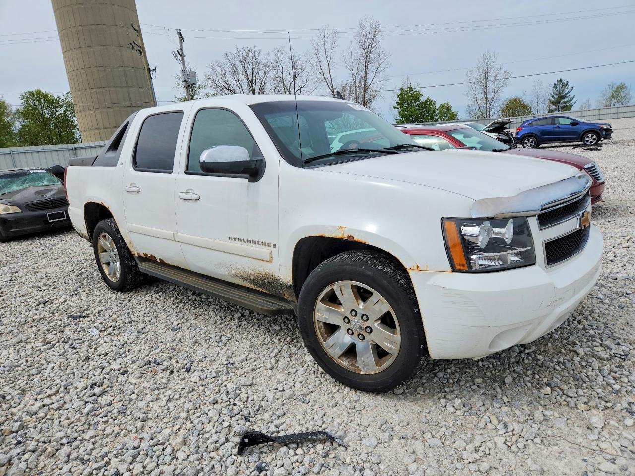 2007 Chevrolet Avalanche K1500 White vin: 3GNFK12387G163963