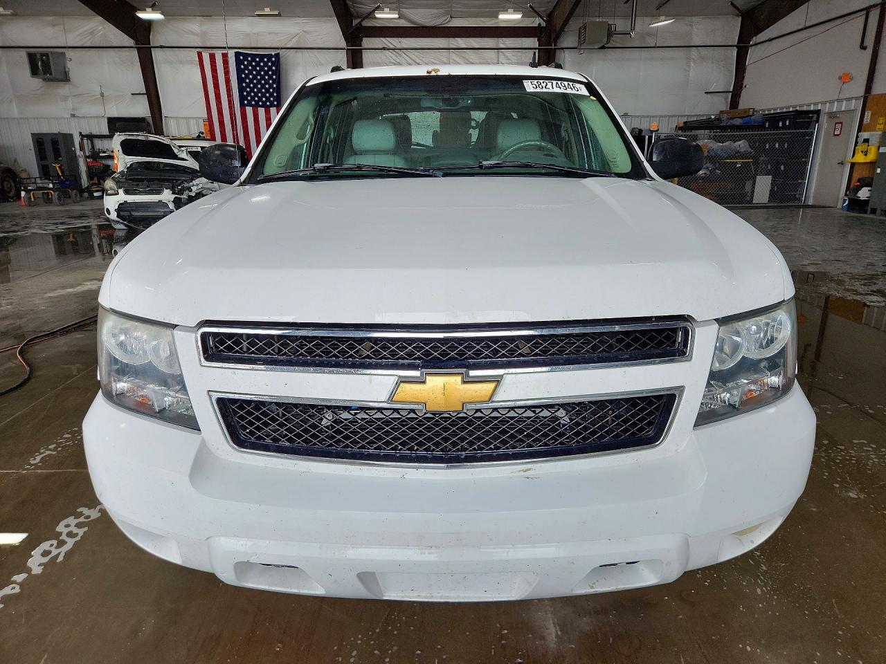 2007 Chevrolet Avalanche K1500 White vin: 3GNFK12387G182352