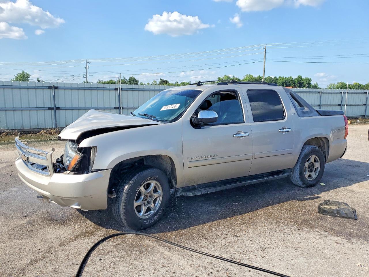 2008 Chevrolet Avalanche K1500 Tan vin: 3GNFK12388G243975