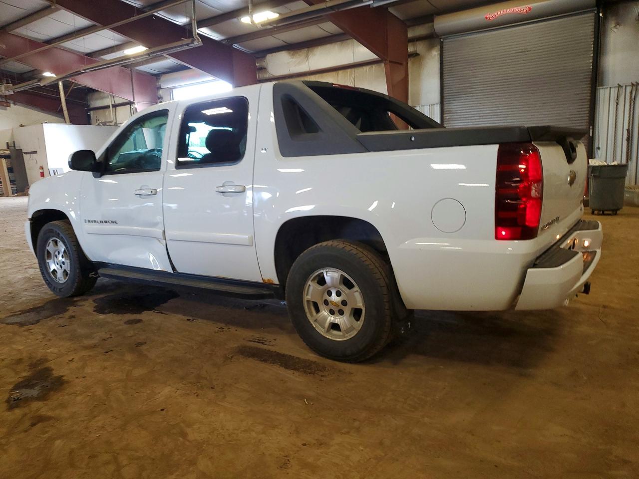 2008 Chevrolet Avalanche K1500 Белый vin: 3GNFK12388G267600