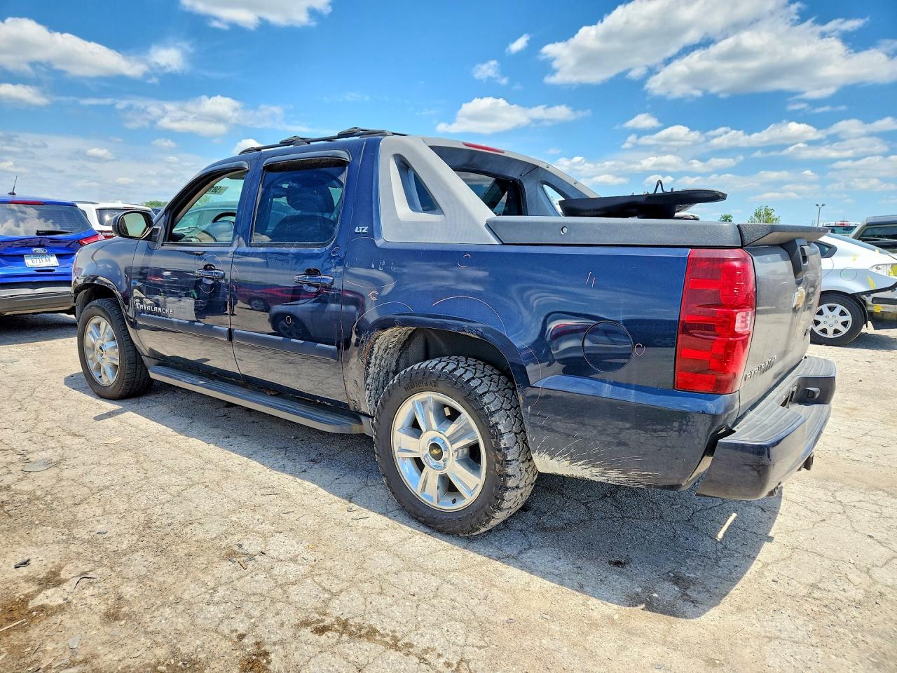 2007 Chevrolet Avalanche K1500 Blue vin: 3GNFK12397G146590
