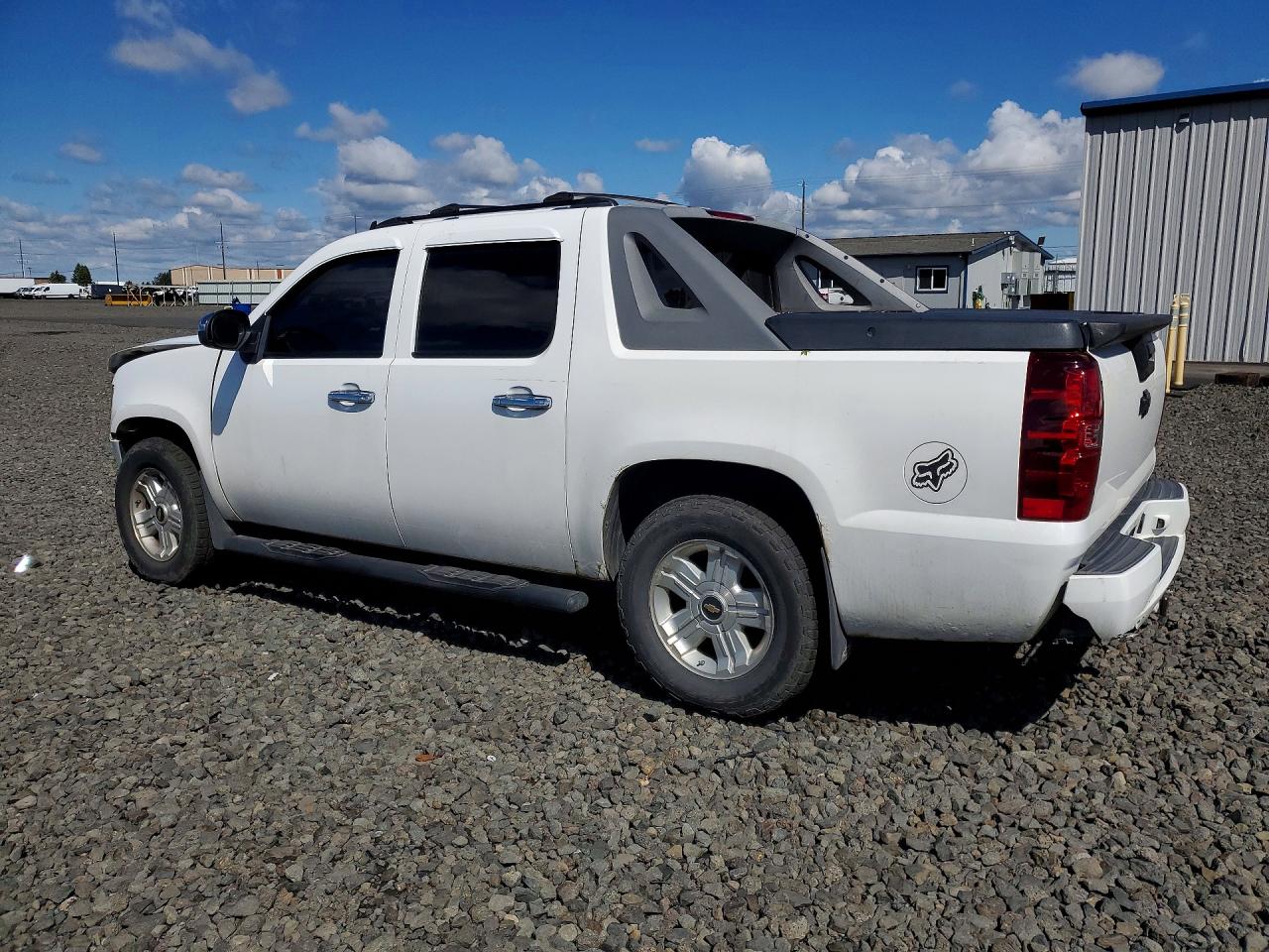 2008 Chevrolet Avalanche K1500 White vin: 3GNFK12398G117396