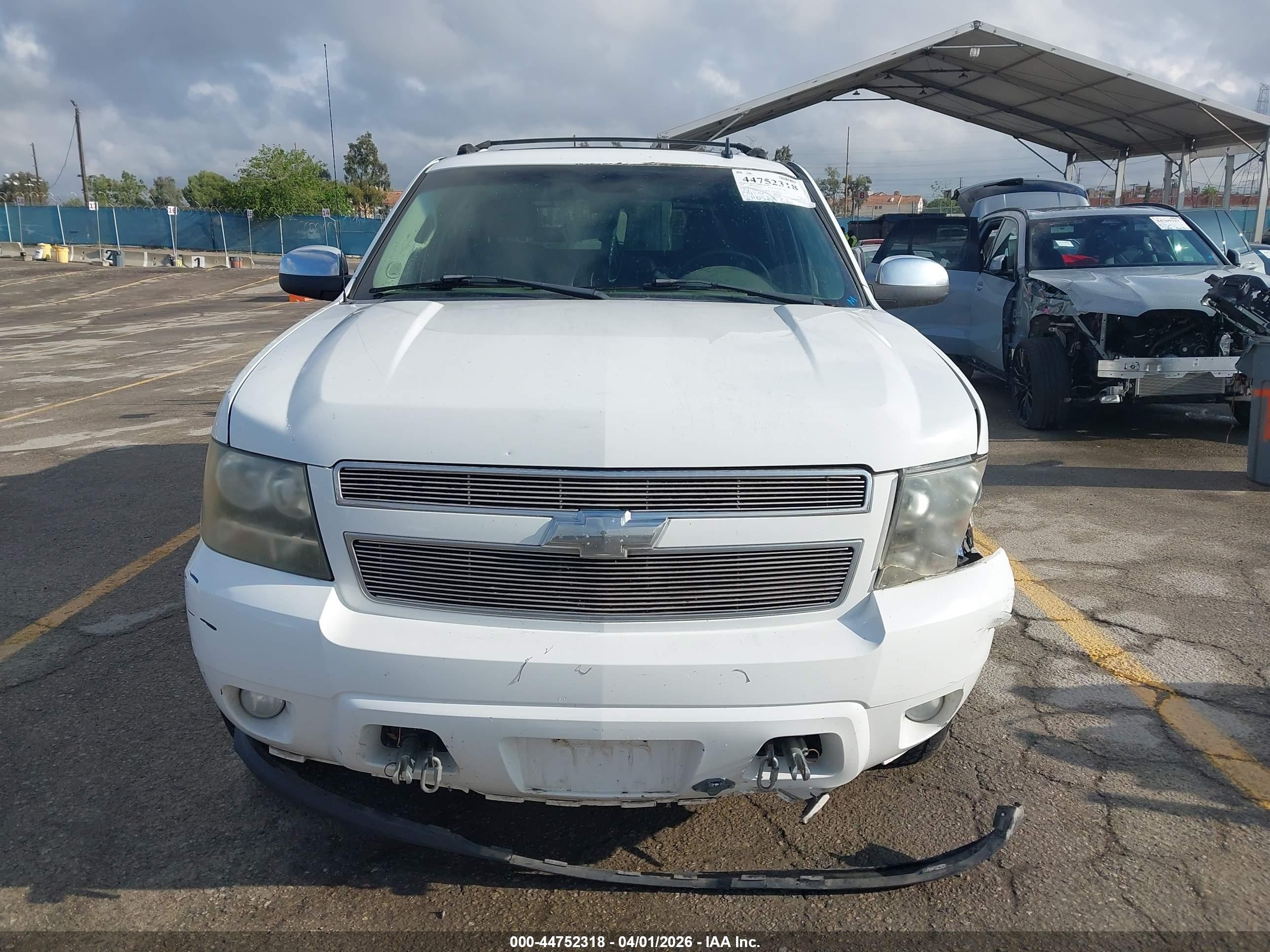 2007 Chevrolet Avalanche 1500 Lt Белый vin: 3GNFK123X7G137722