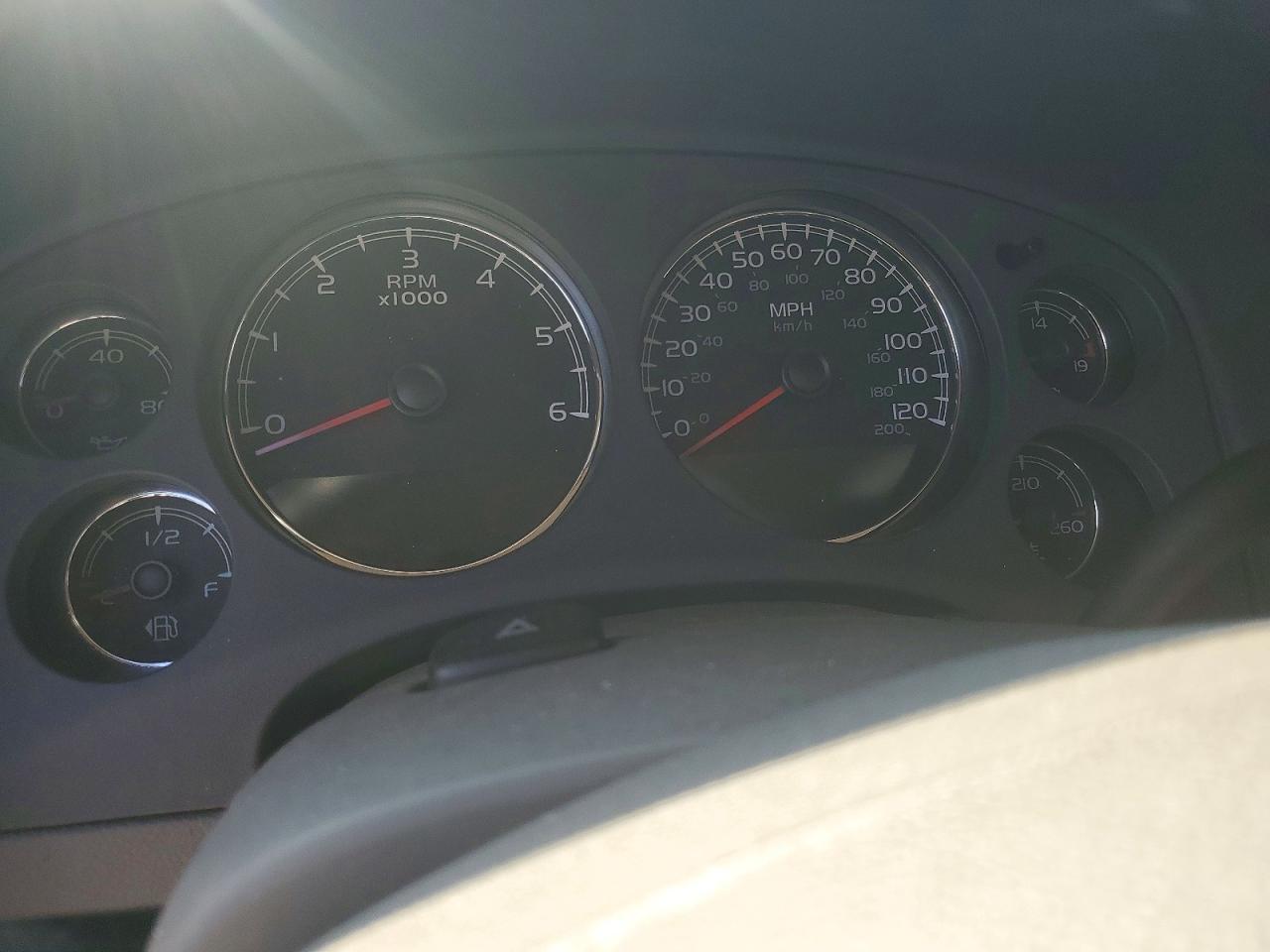 2007 Chevrolet Avalanche K1500 Золотой vin: 3GNFK123X7G168601