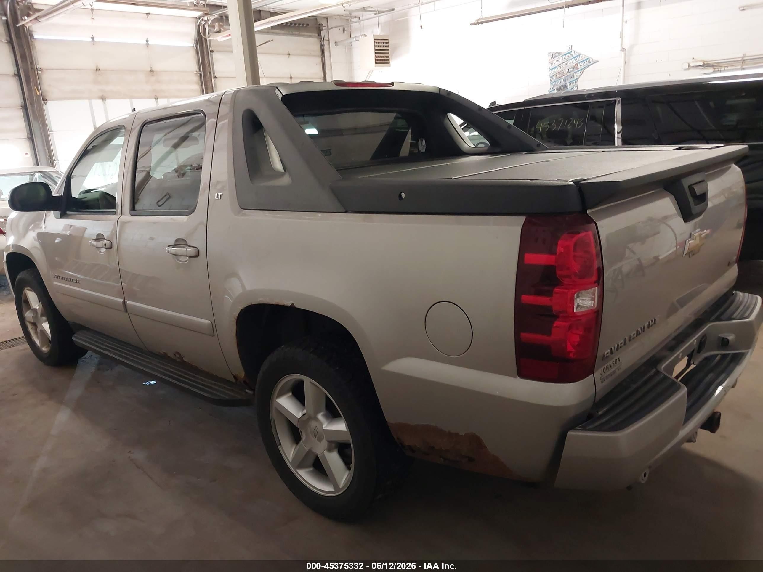 2007 Chevrolet Avalanche 1500 Lt Silver vin: 3GNFK123X7G212905