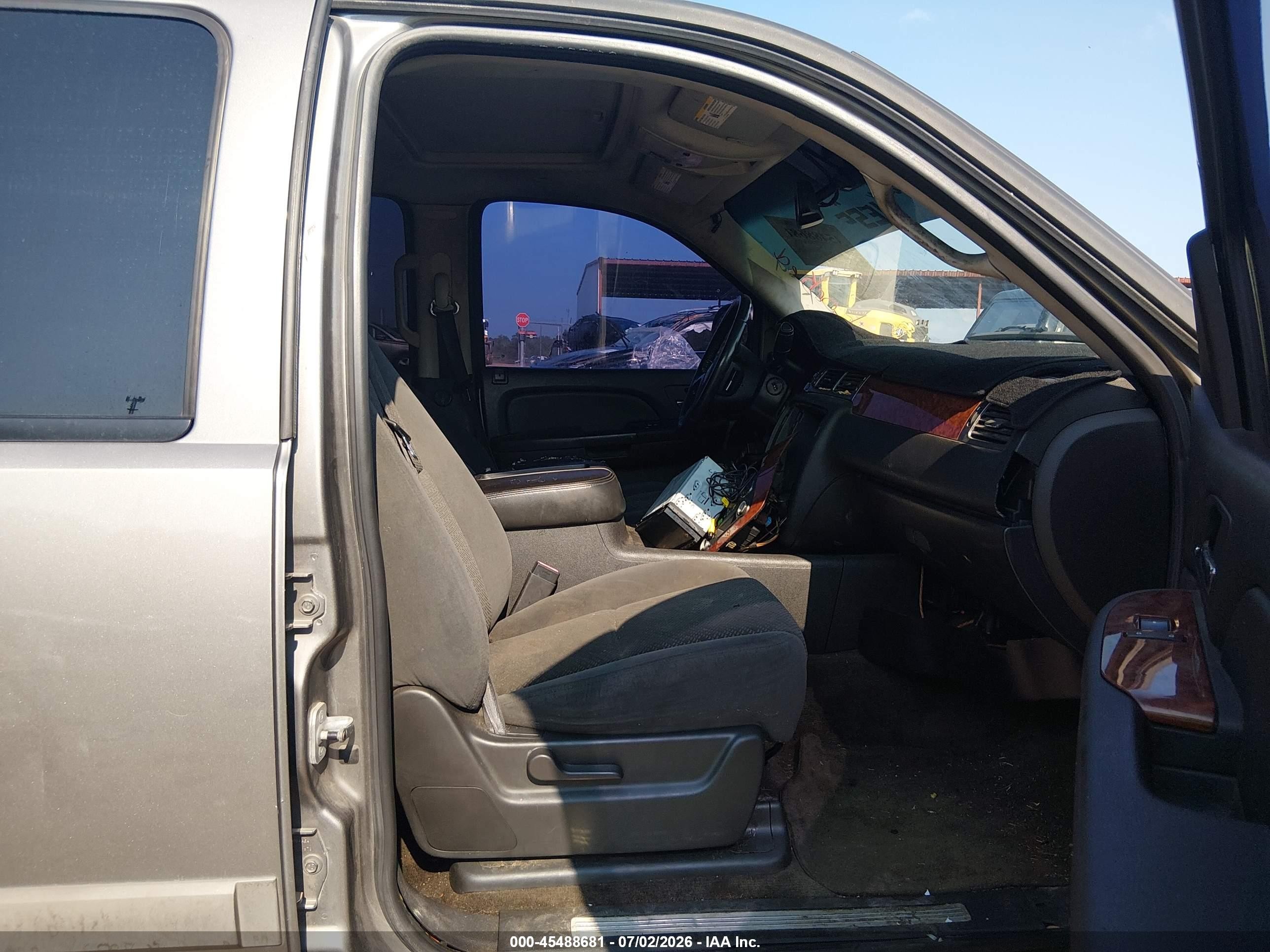 2007 Chevrolet Avalanche 1500 Lt Серый vin: 3GNFK123X7G267239