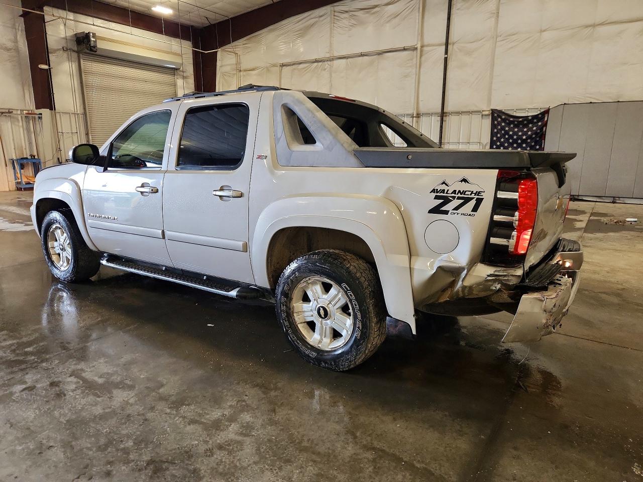 2007 Chevrolet Avalanche K1500 Silver vin: 3GNFK123X7G314401