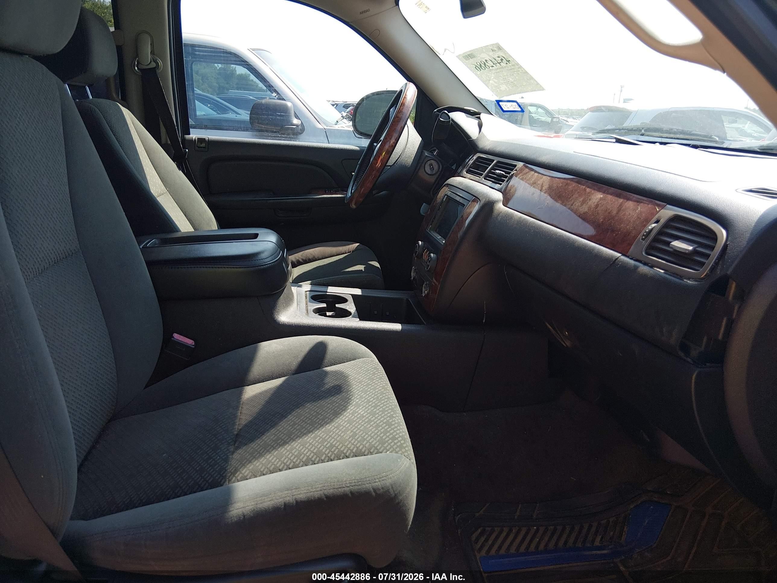 2008 Chevrolet Suburban 1500 Lt Синий vin: 3GNFK16318G263172