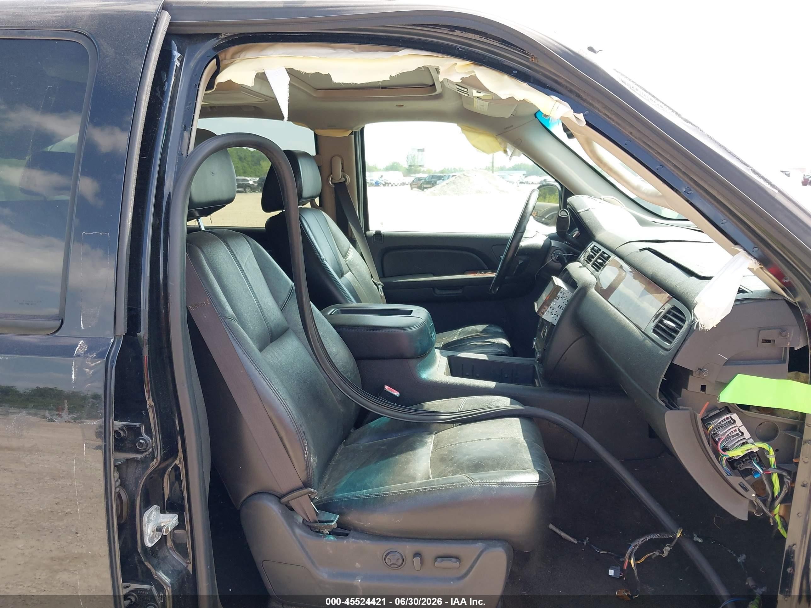 2007 Chevrolet Suburban Lt Black vin: 3GNFK16327G192644