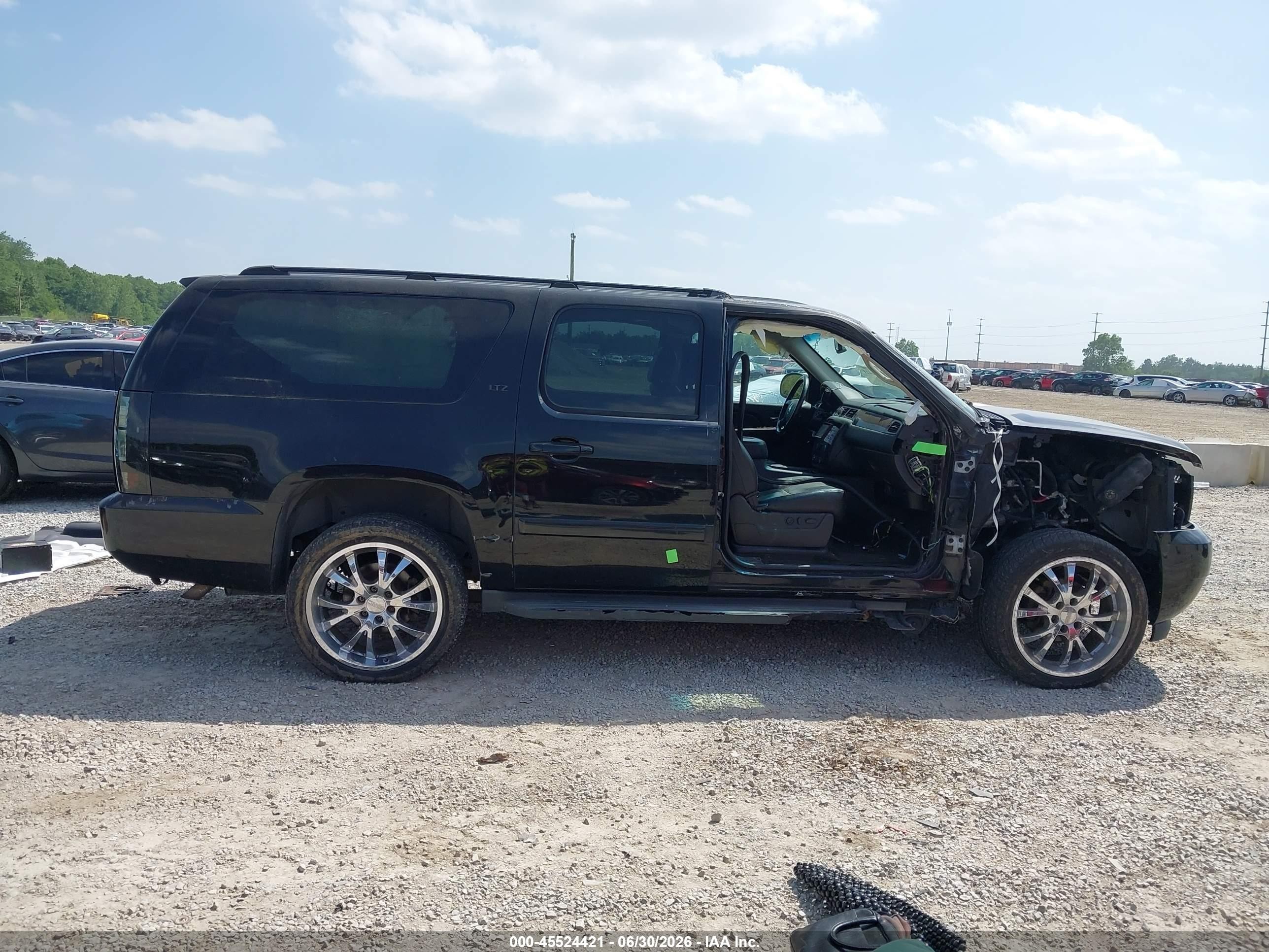 2007 Chevrolet Suburban Lt Black vin: 3GNFK16327G192644