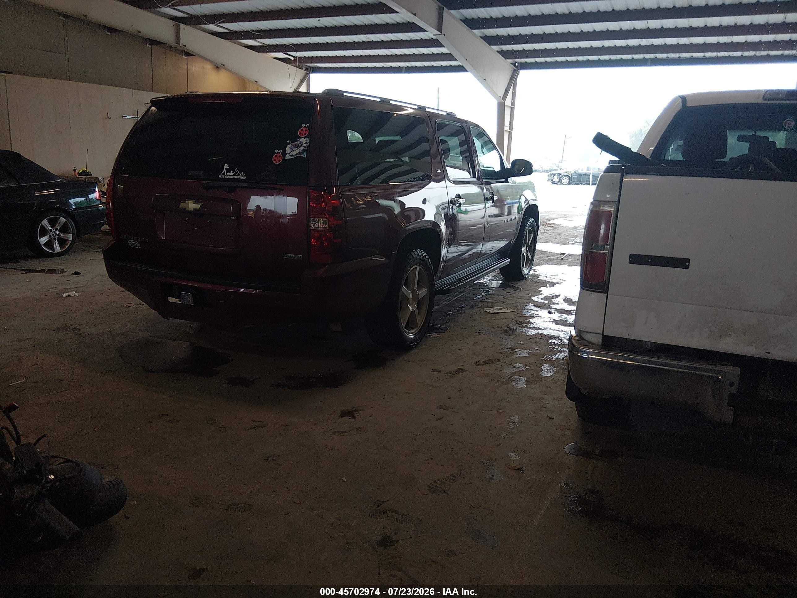 2008 Chevrolet Suburban 1500 Ltz Maroon vin: 3GNFK16338G129277