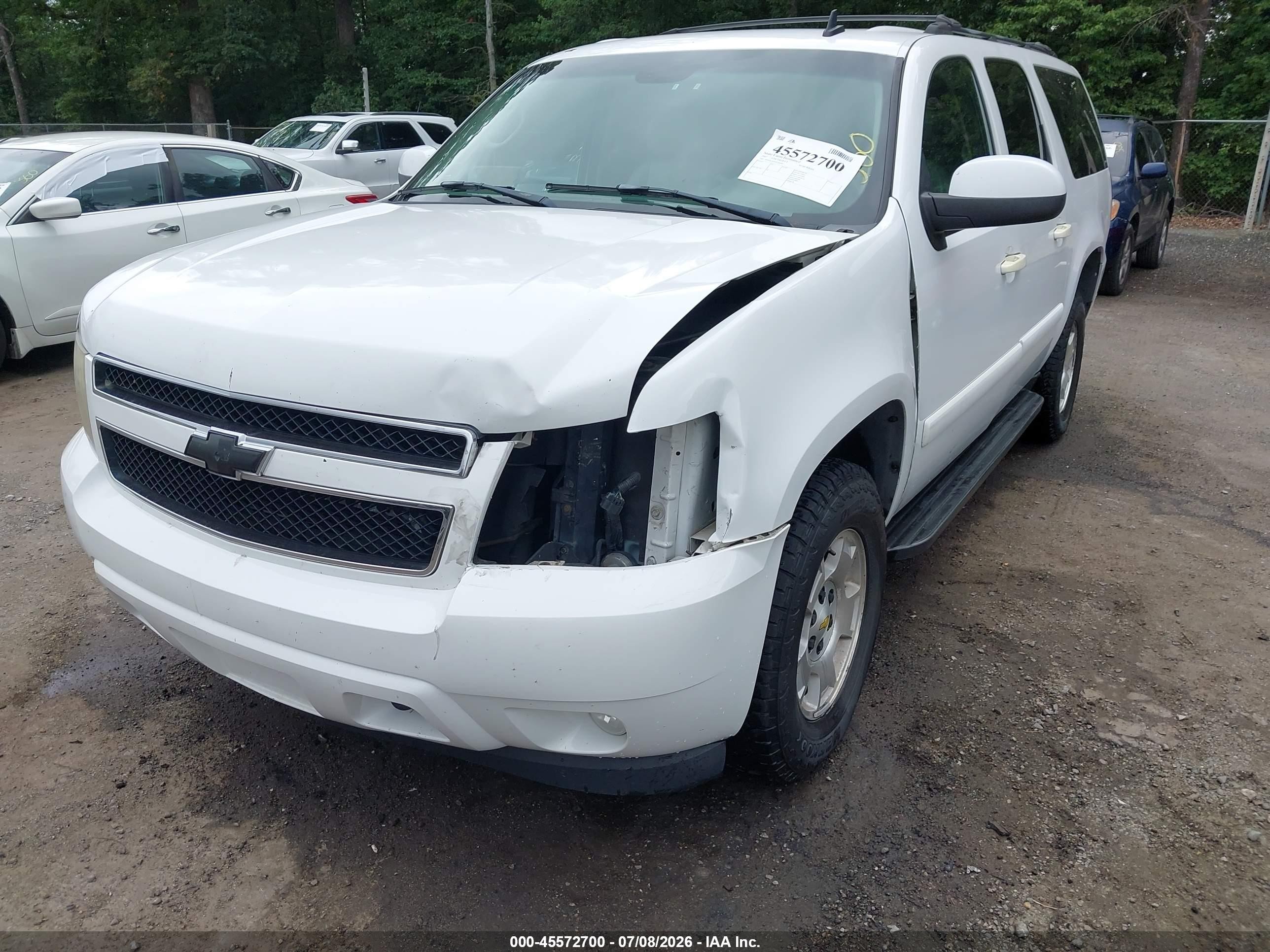 2007 Chevrolet Suburban Lt White vin: 3GNFK16347G185940
