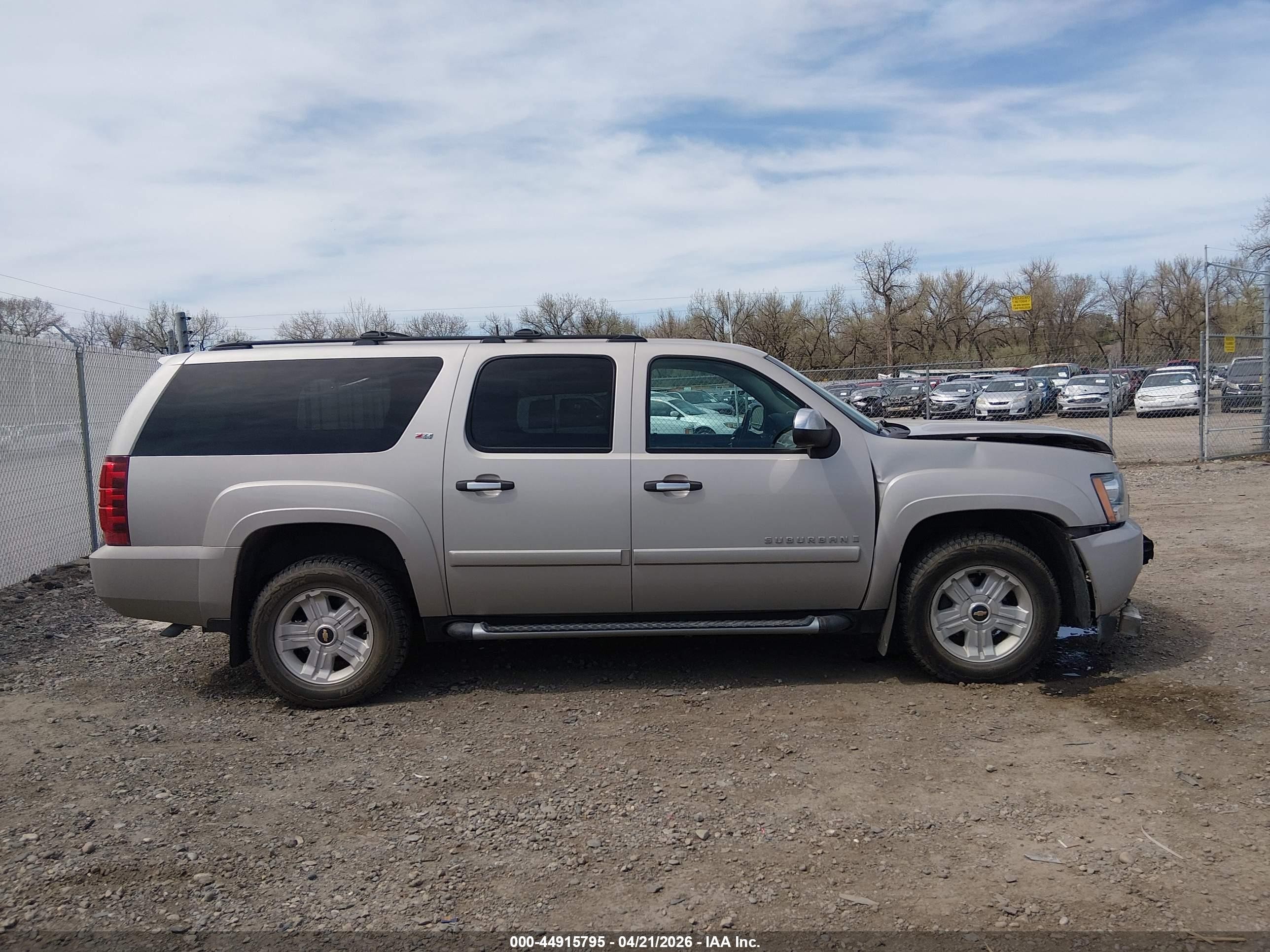 2008 Chevrolet Suburban 1500 Lt Silver vin: 3GNFK16348G249833