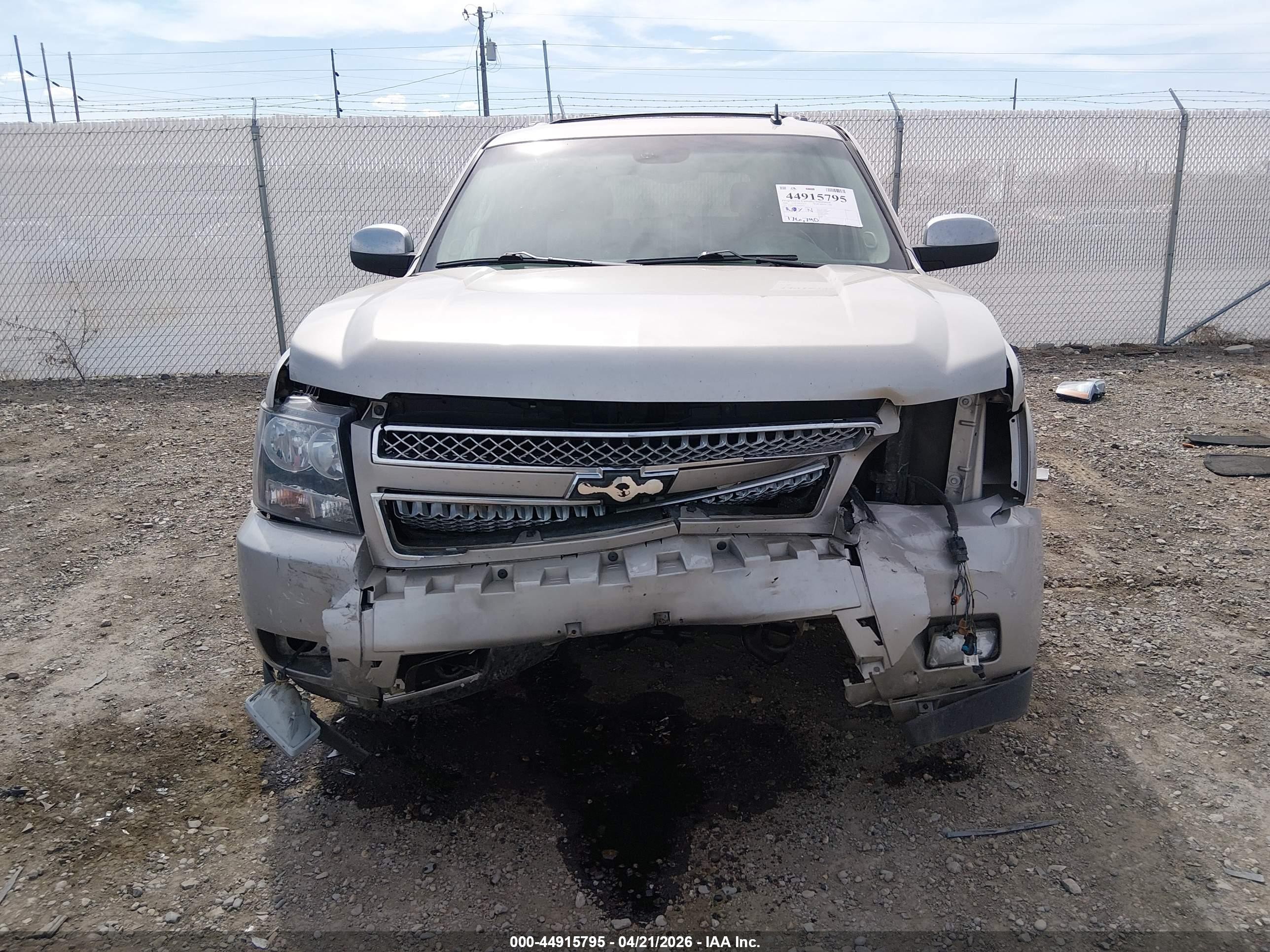 2008 Chevrolet Suburban 1500 Lt Silver vin: 3GNFK16348G249833