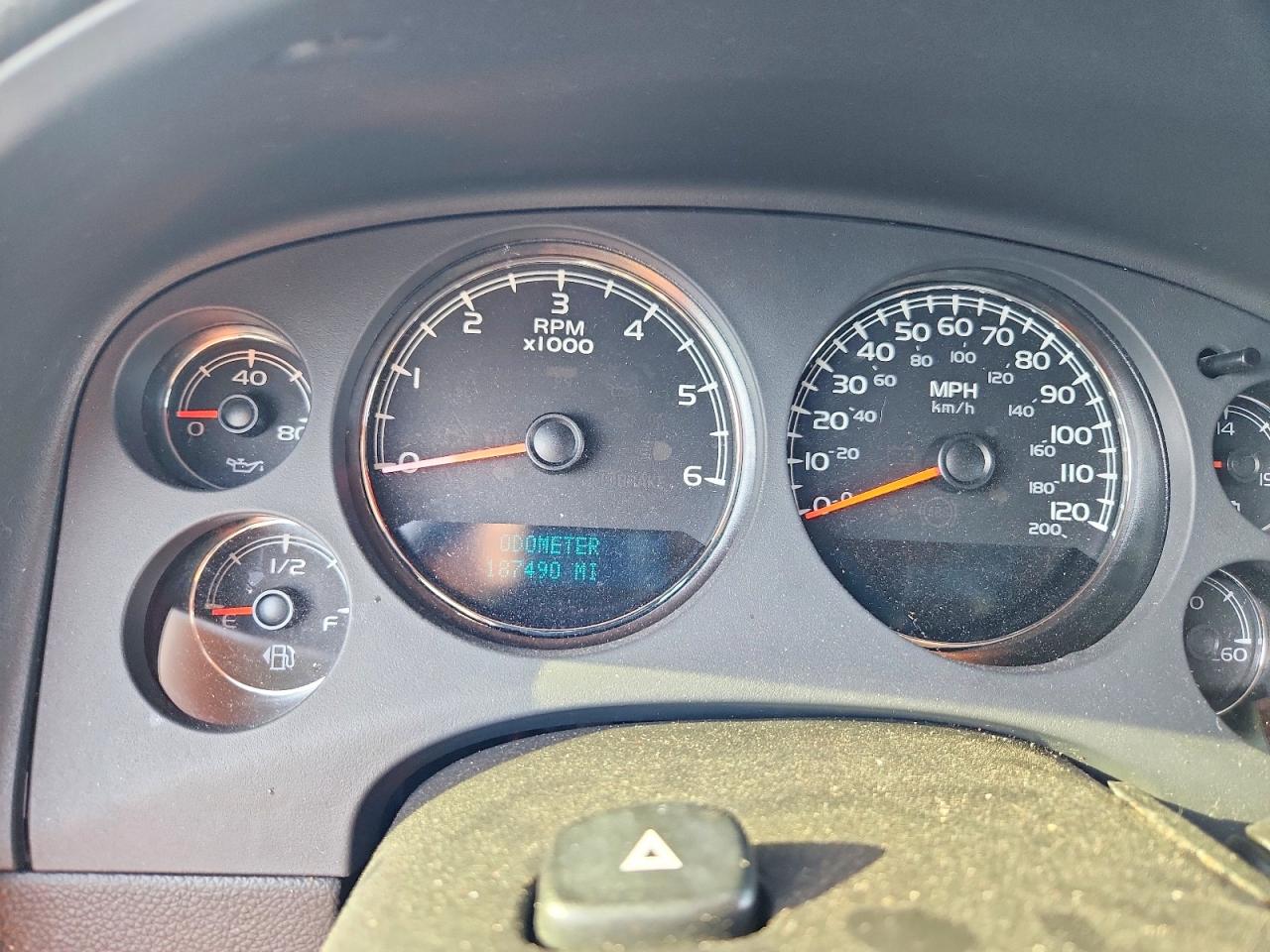 2008 Chevrolet Suburban K1500 Ls Blue vin: 3GNFK16358G204660