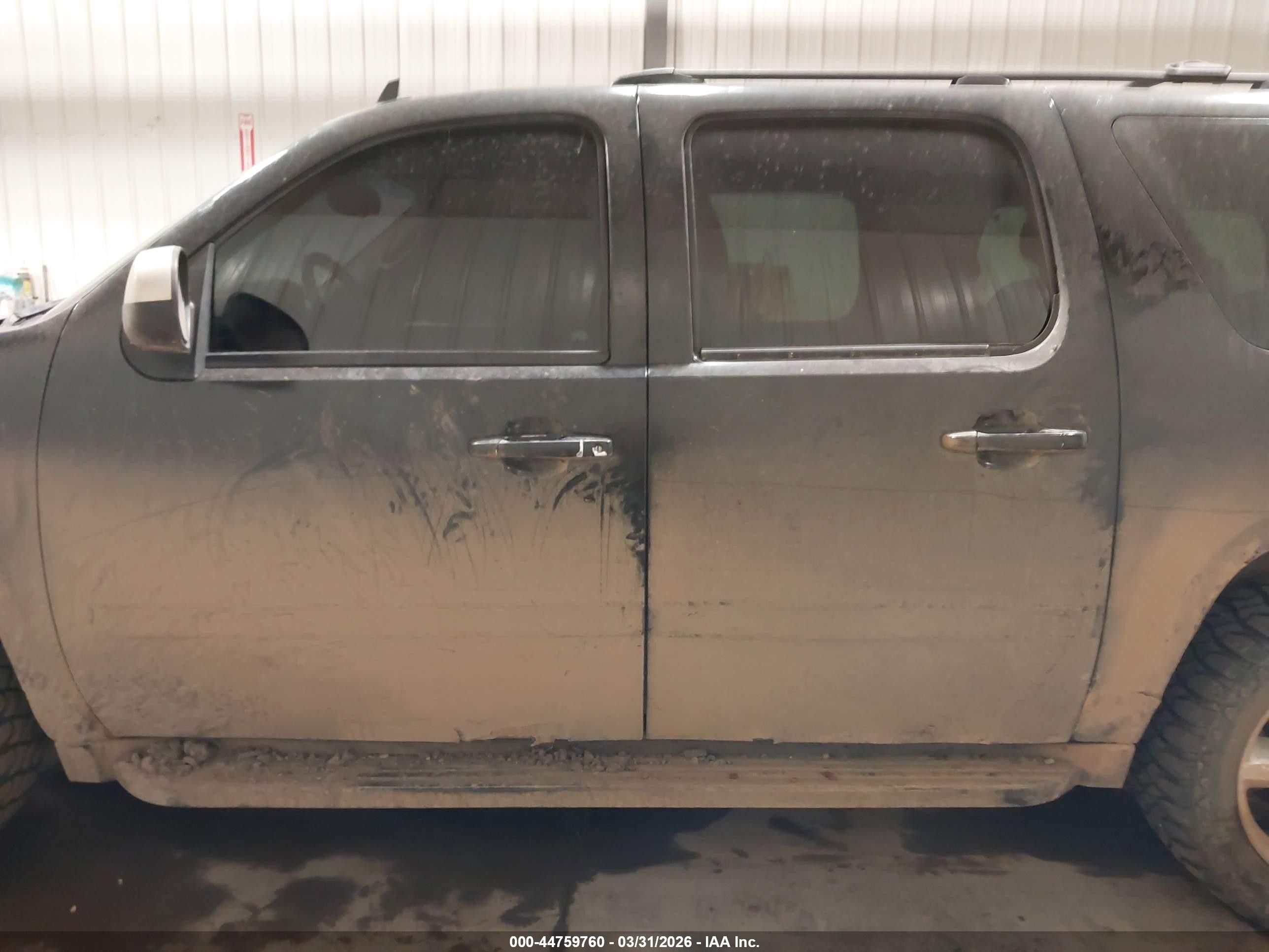 2007 Chevrolet Suburban 1500 Ltz Black vin: 3GNFK16367G314258