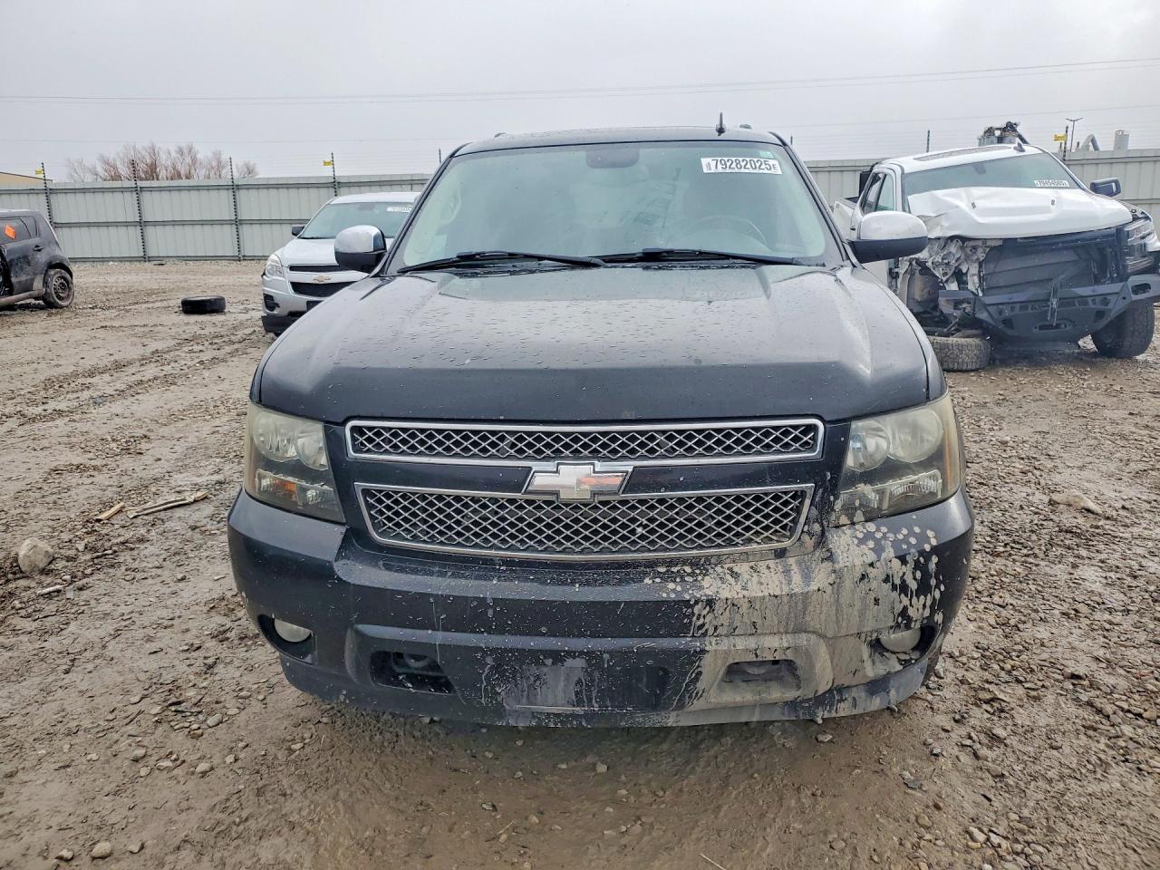 2007 Chevrolet Suburban K1500 Burgundy vin: 3GNFK16367G320092