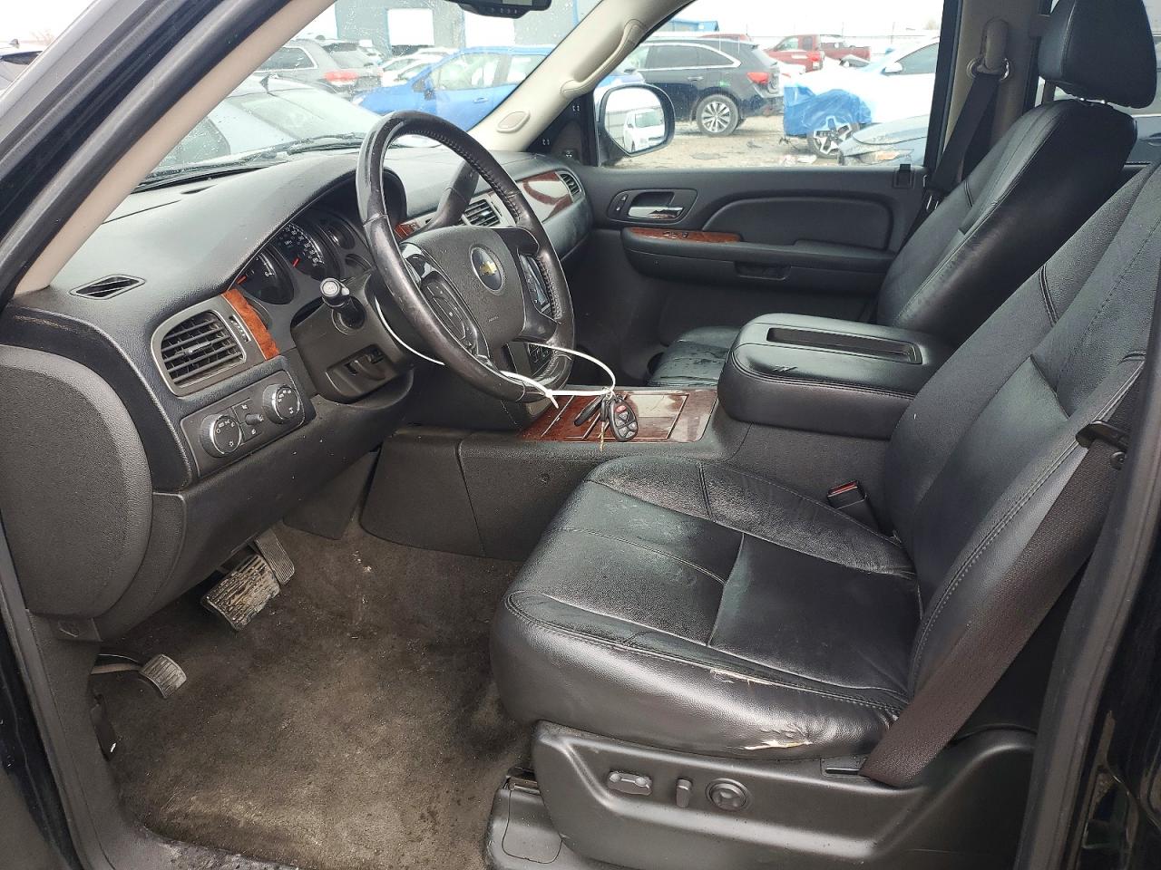2007 Chevrolet Suburban K1500 Burgundy vin: 3GNFK16367G320092