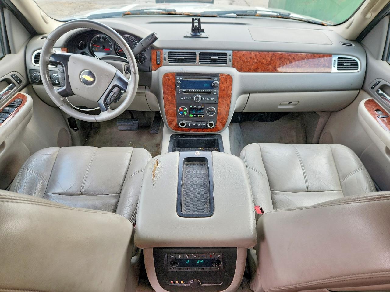 2007 Chevrolet Suburban K1500 Серый vin: 3GNFK16377G104509