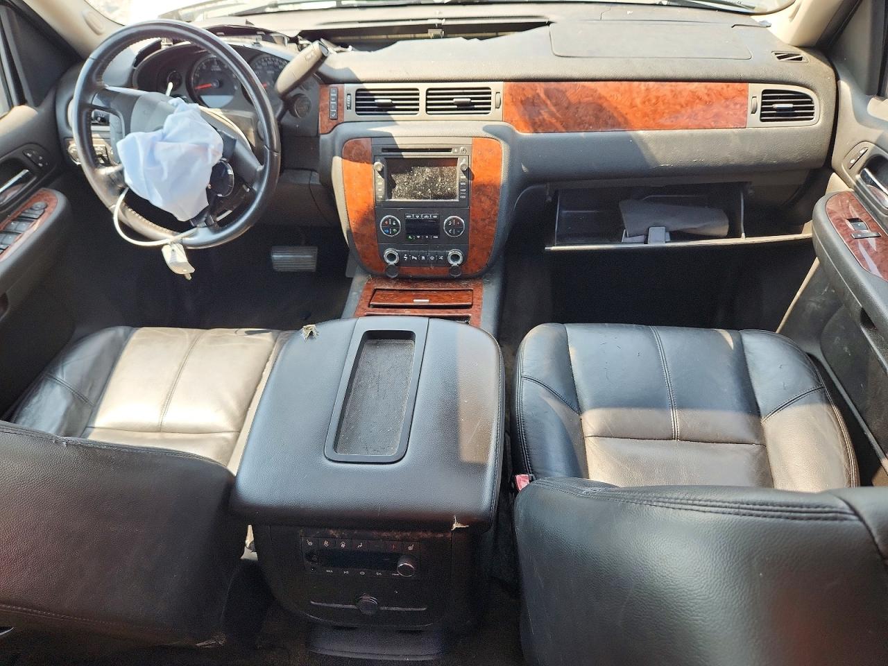 2008 Chevrolet Suburban K1500 Ls Серый vin: 3GNFK16378G164498
