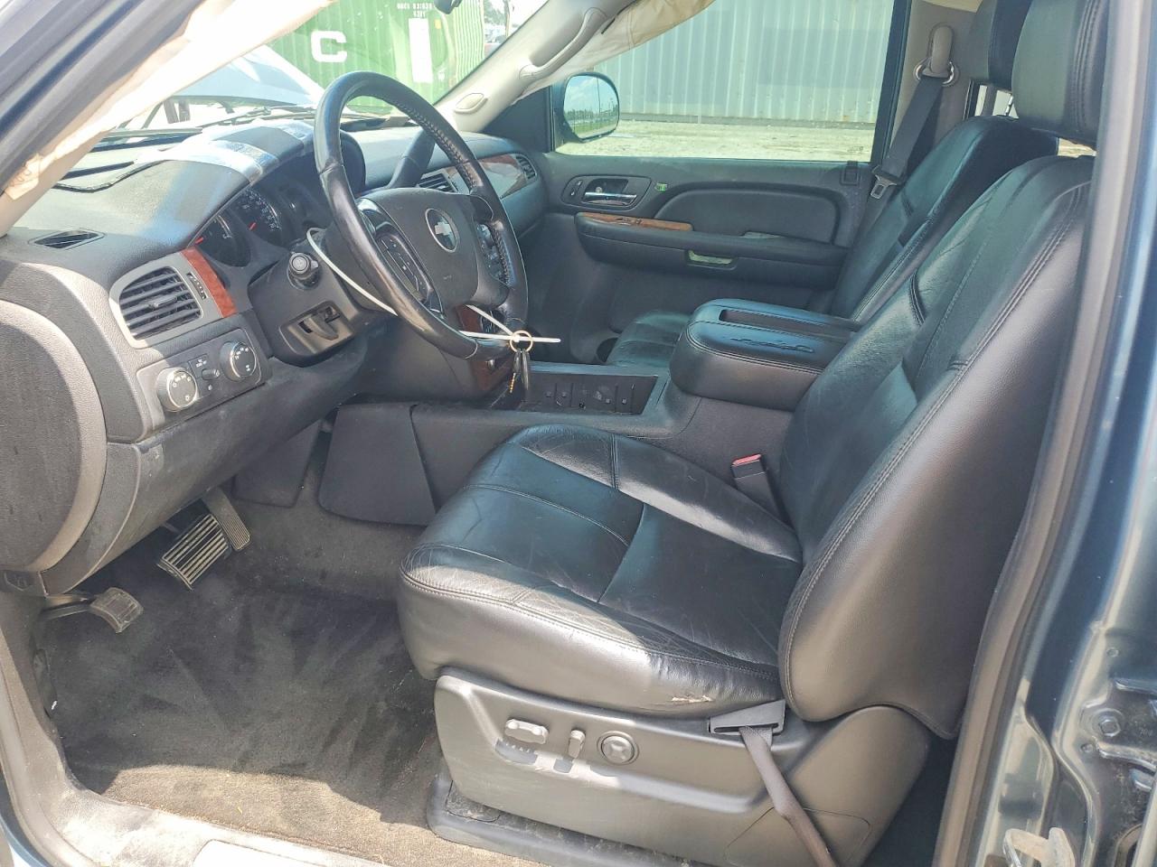 2008 Chevrolet Suburban K1500 Ls Blue vin: 3GNFK16388G199261