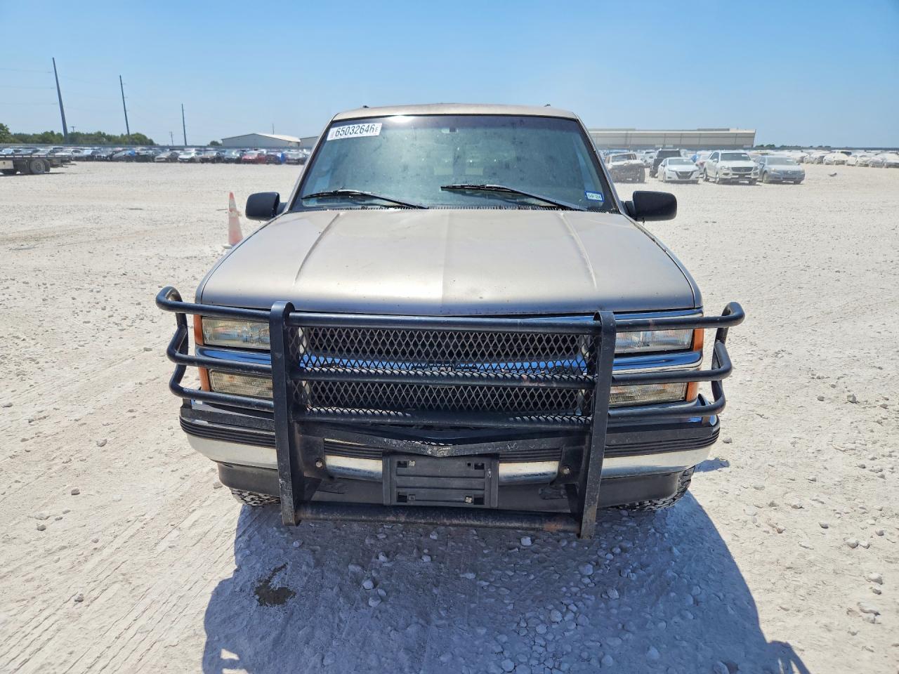 1999 Chevrolet Suburban Серый vin: 3GNFK16R0XG122984