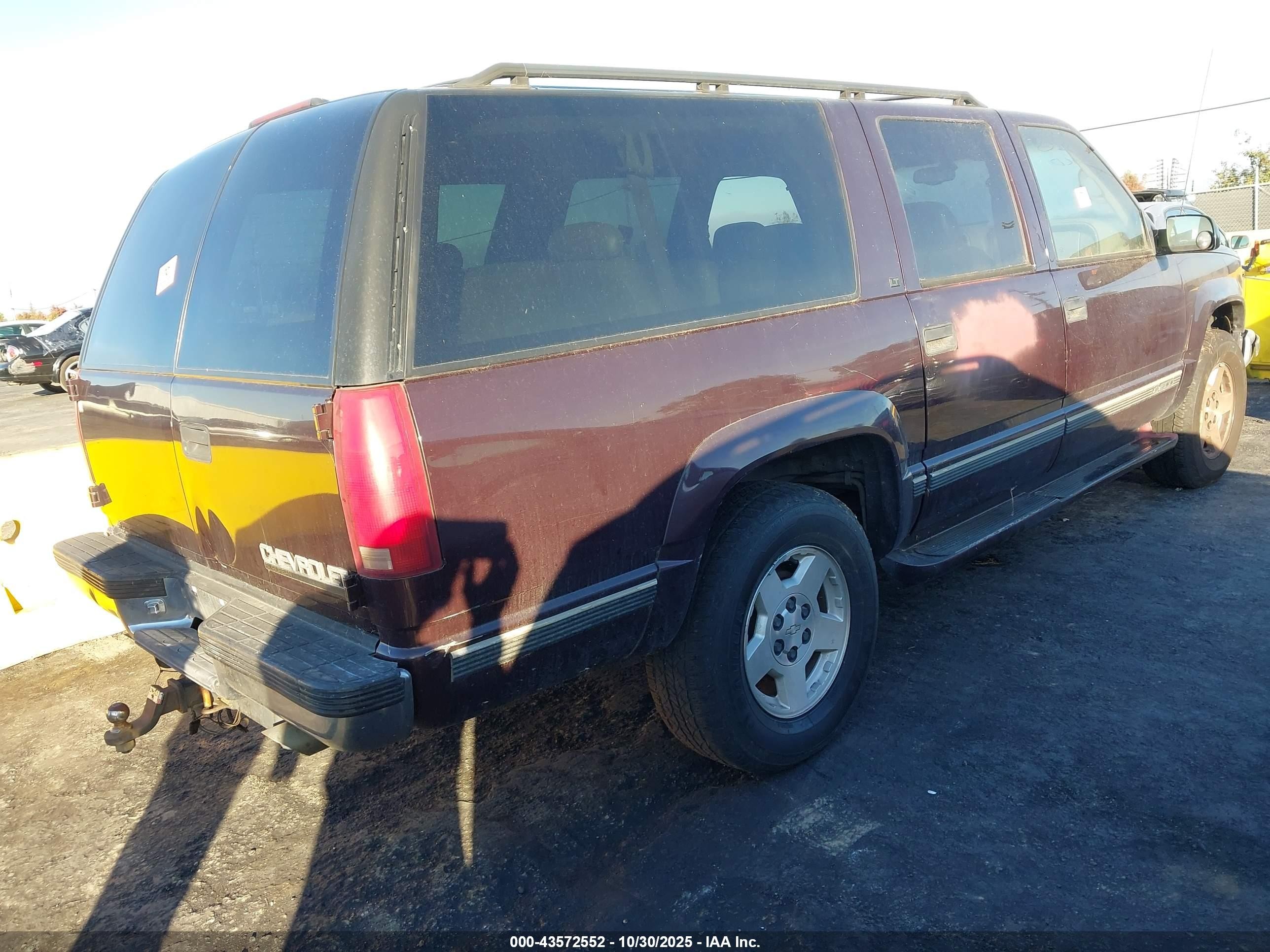 1997 Chevrolet Suburban 1500   Purple vin: 3GNFK16R1VG135563