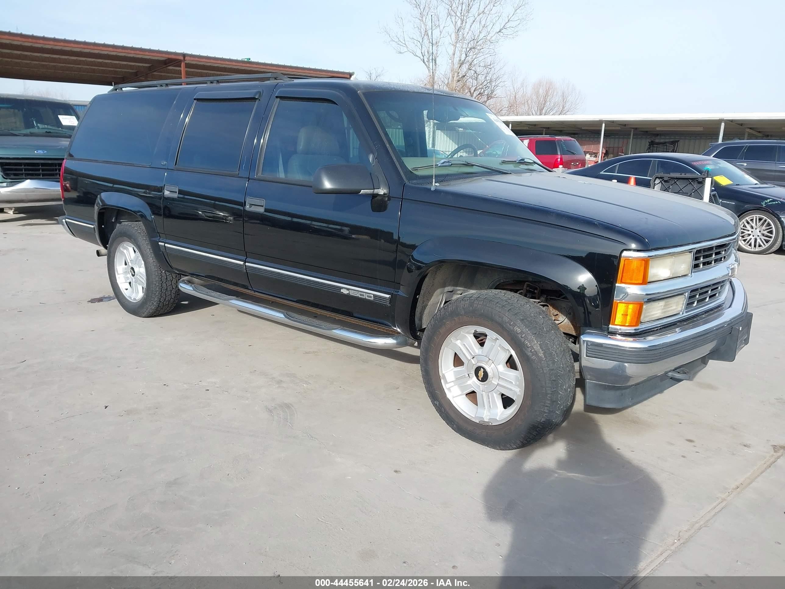 1997 Chevrolet Suburban 1500   Черный vin: 3GNFK16R1VG188540