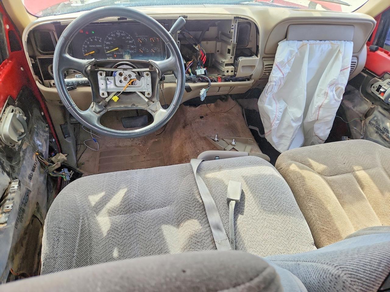 1997 Chevrolet Suburban K1500 Красный vin: 3GNFK16R2VG123003