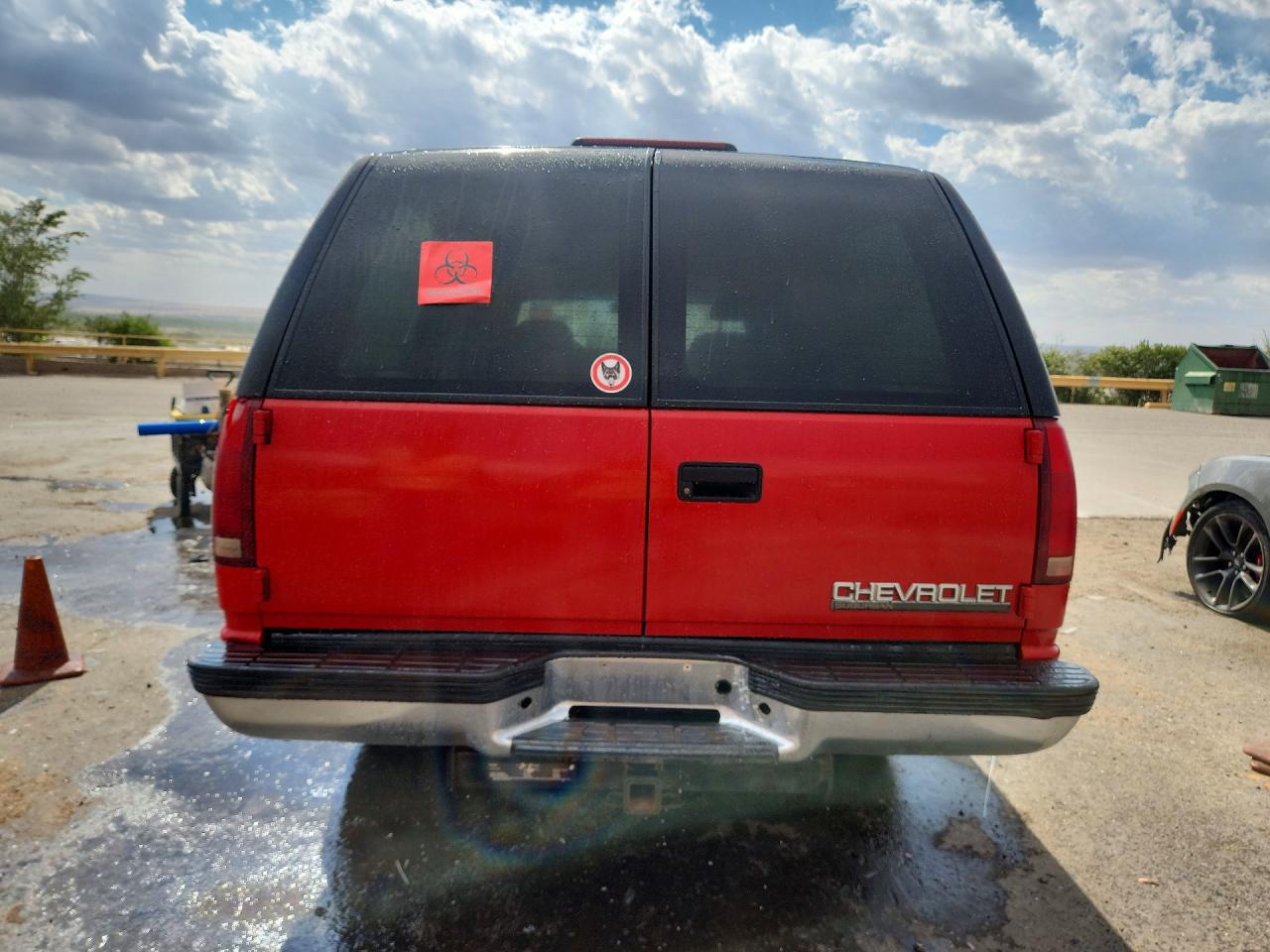 1997 Chevrolet Suburban K1500 Красный vin: 3GNFK16R2VG123003