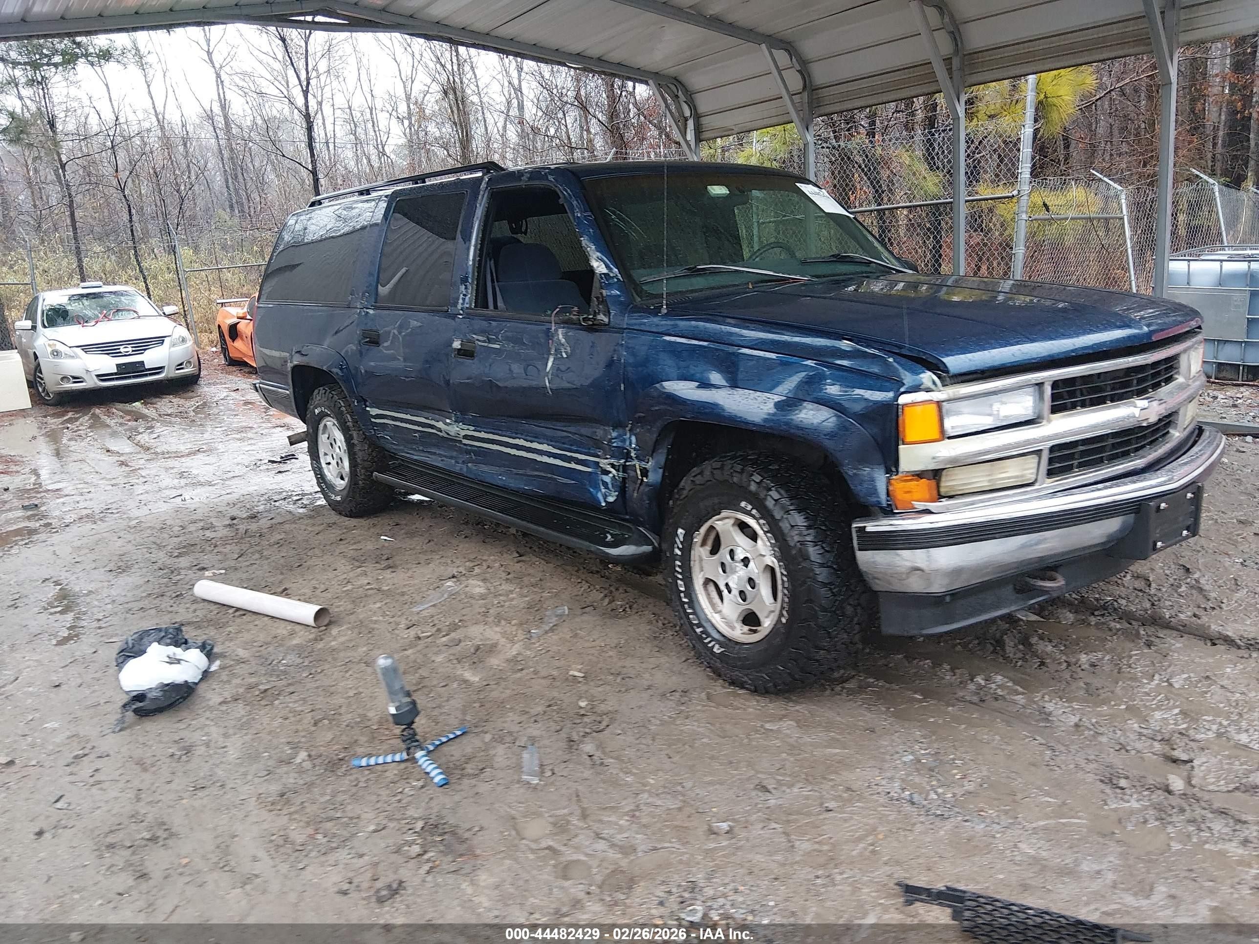 1997 Chevrolet Suburban 1500   Blue vin: 3GNFK16R2VG165493