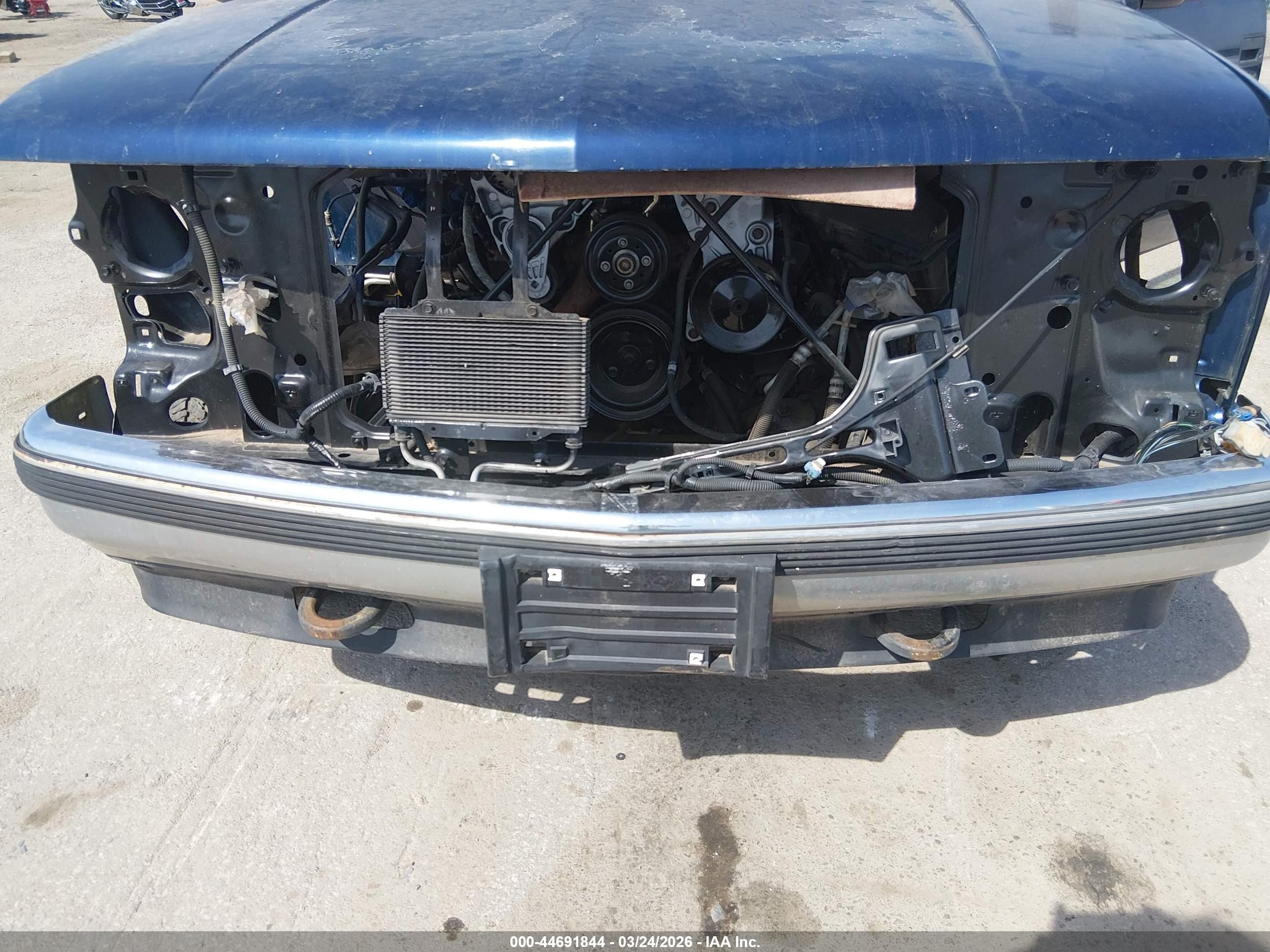 1997 Chevrolet Suburban 1500   Dark Blue vin: 3GNFK16R2VG189406
