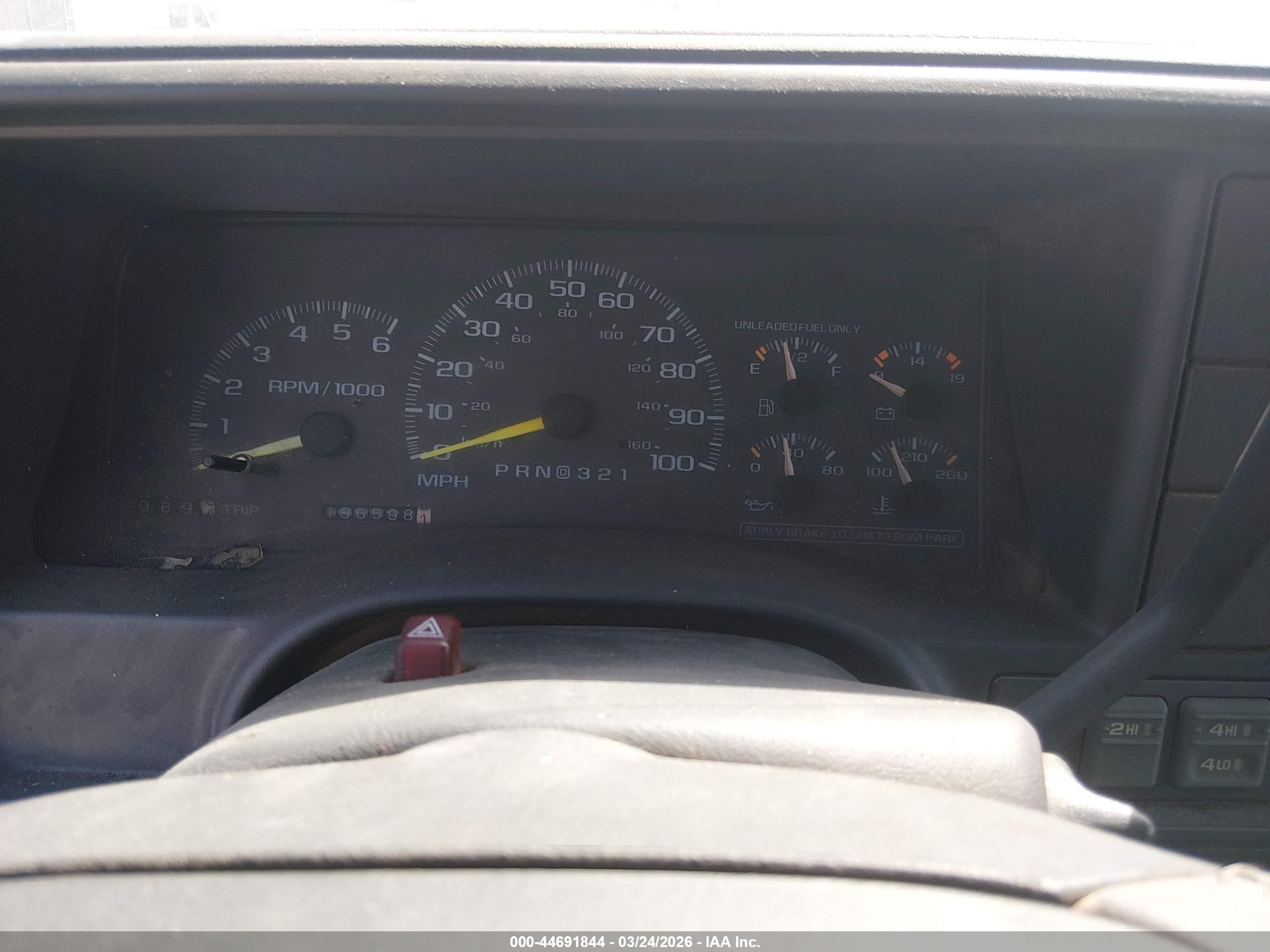 1997 Chevrolet Suburban 1500   Dark Blue vin: 3GNFK16R2VG189406