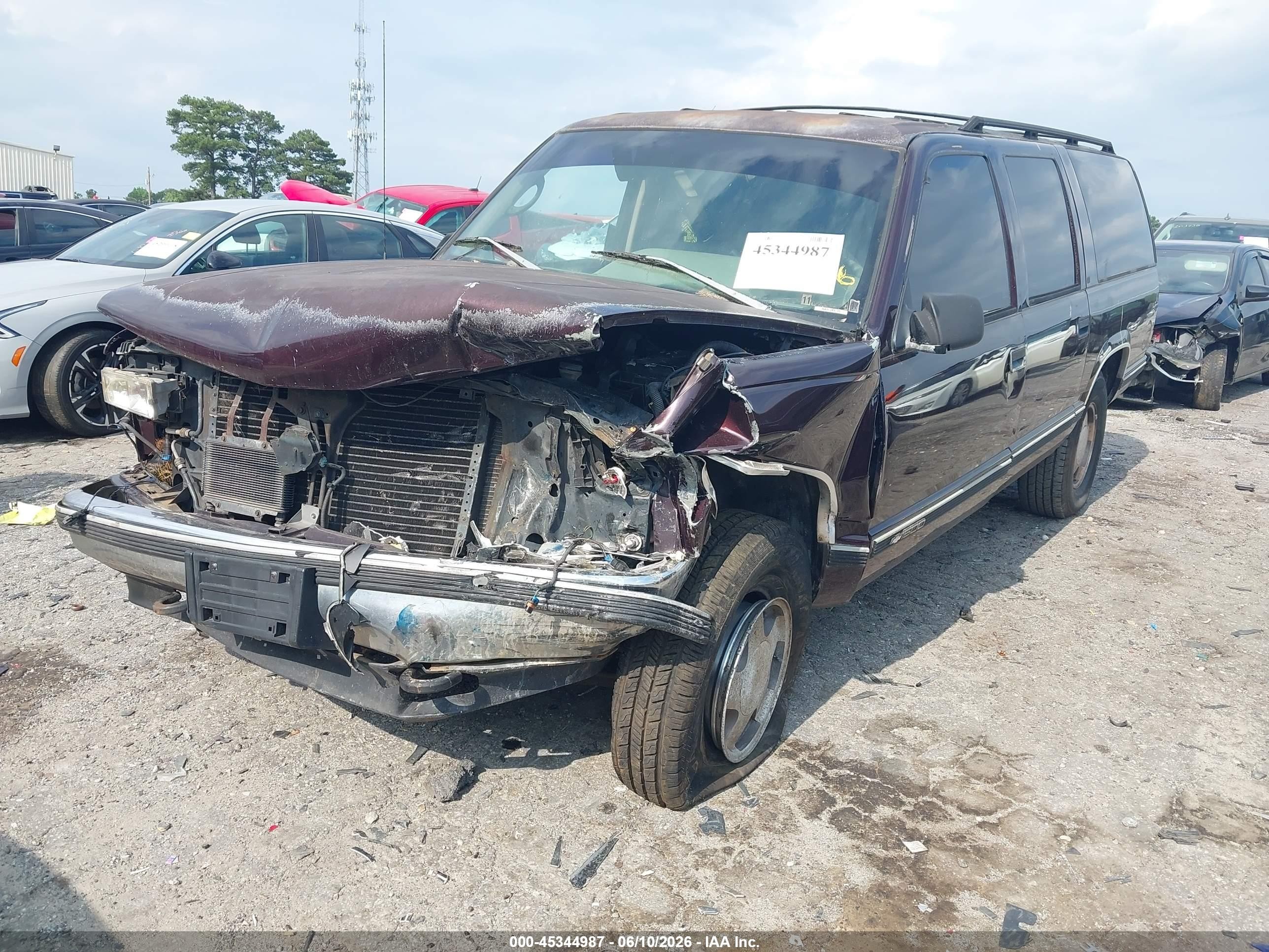 1996 Chevrolet Suburban K1500 Burgundy vin: 3GNFK16R5TG137216
