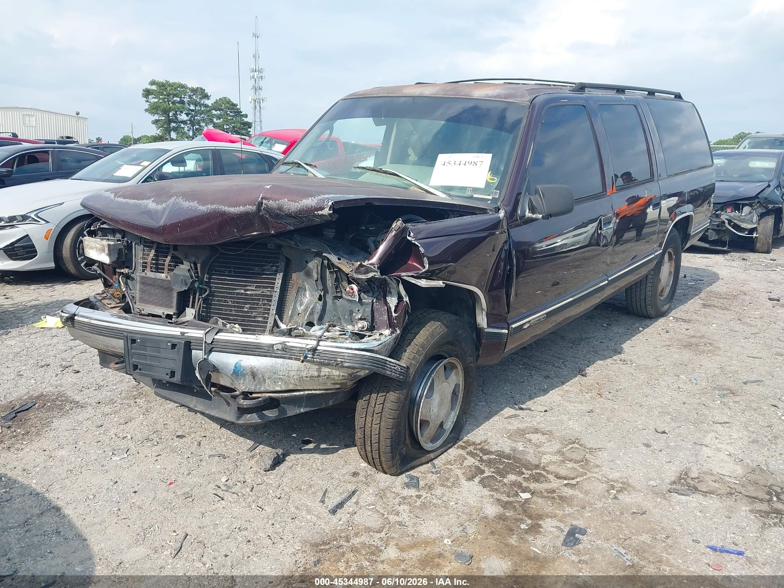1996 Chevrolet Suburban K1500 Burgundy vin: 3GNFK16R5TG137216