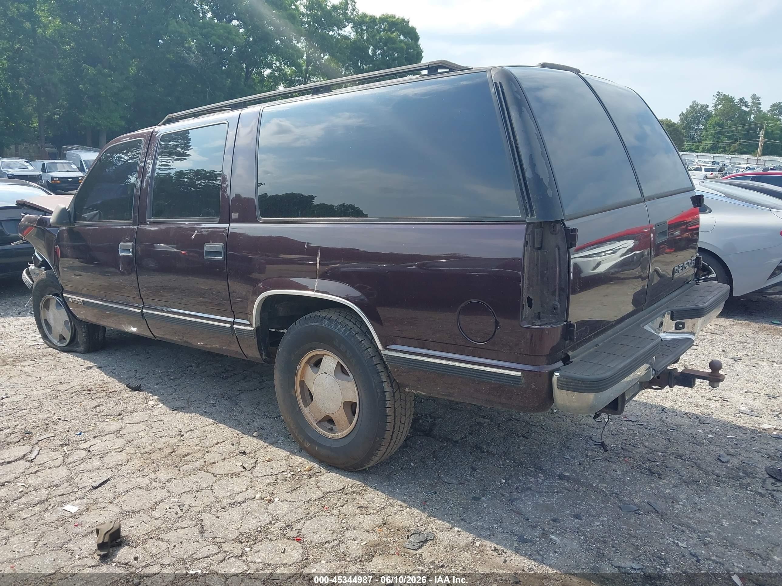 1996 Chevrolet Suburban K1500 Burgundy vin: 3GNFK16R5TG137216