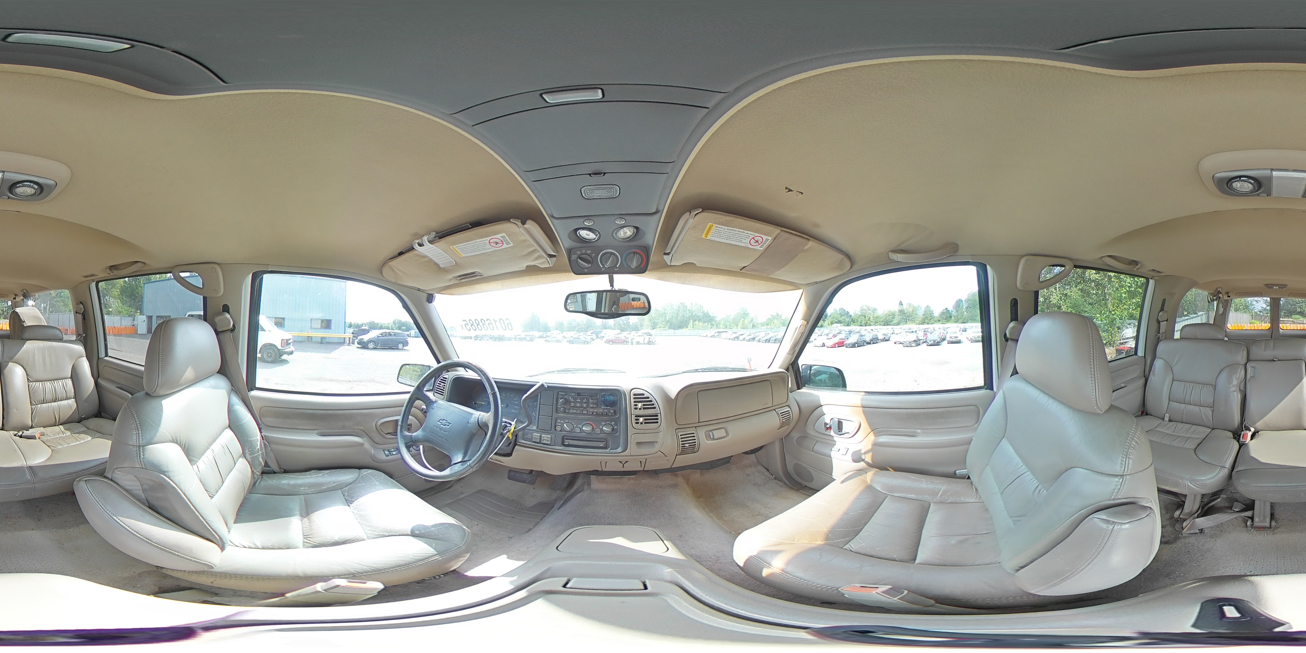 1997 Chevrolet Suburban K1500 White vin: 3GNFK16R5VG153385