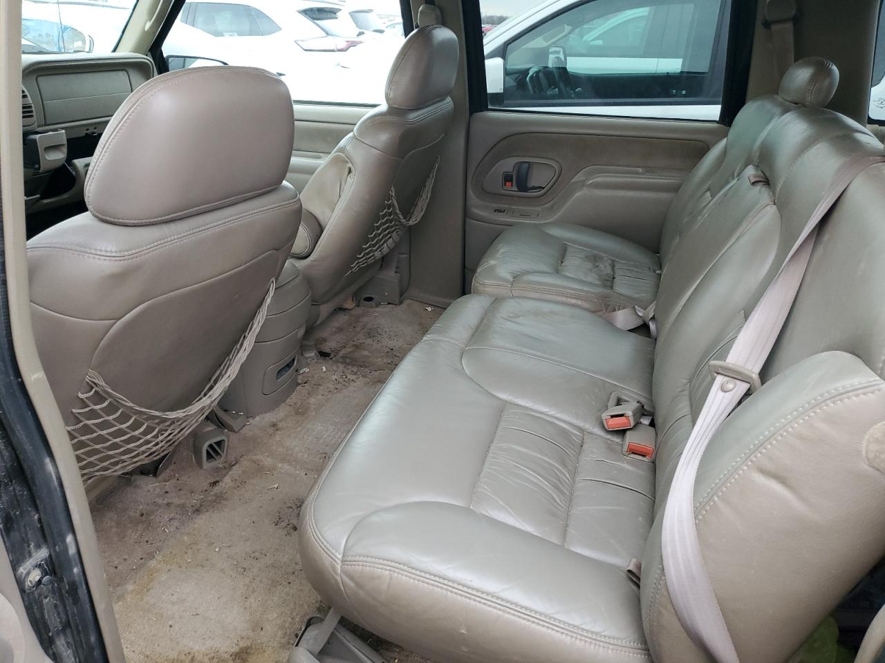 1997 Chevrolet Suburban K1500 Угольный vin: 3GNFK16R5VG178674