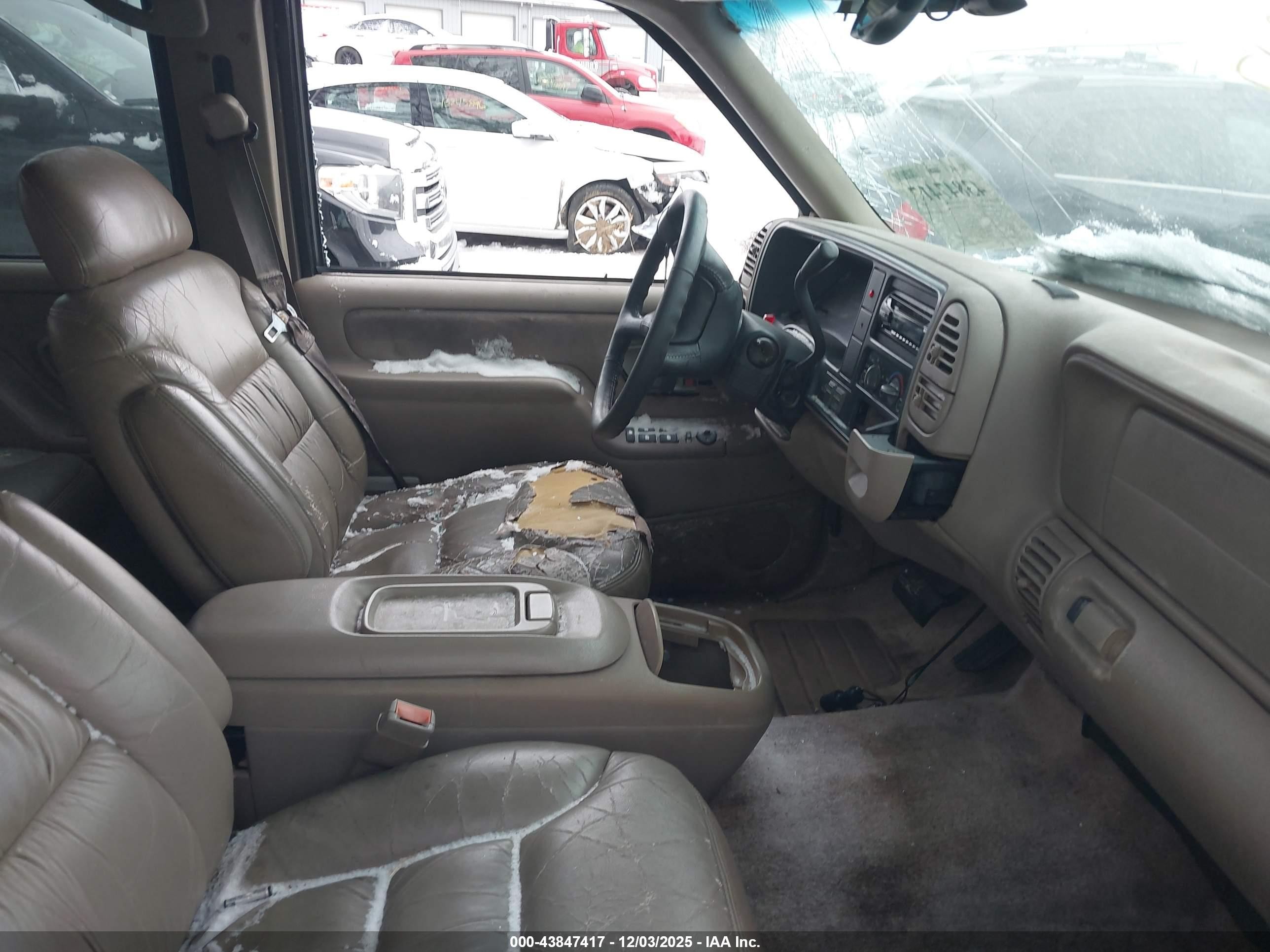 1997 Chevrolet Suburban 1500   Brown vin: 3GNFK16R5VG193532