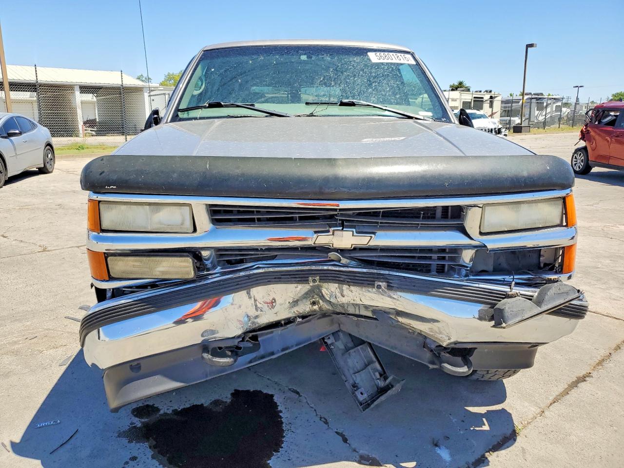 1999 Chevrolet Suburban K1500 Silver vin: 3GNFK16R6XG105672