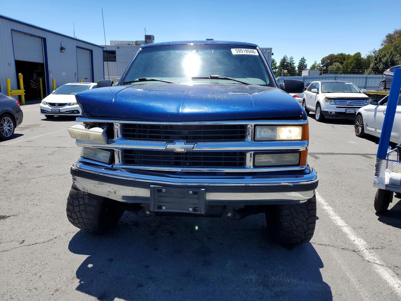 1999 Chevrolet Suburban K1500 Blue vin: 3GNFK16R7XG121525