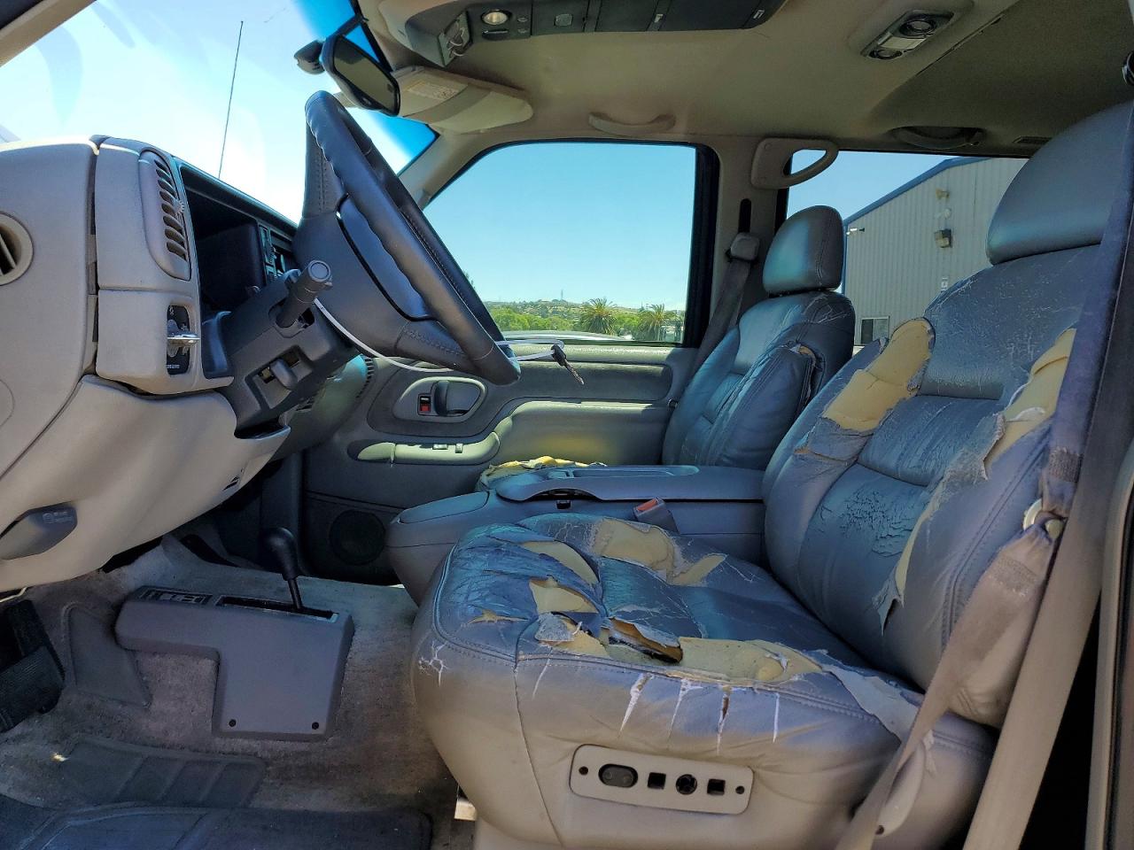1999 Chevrolet Suburban K1500 Blue vin: 3GNFK16R7XG121525
