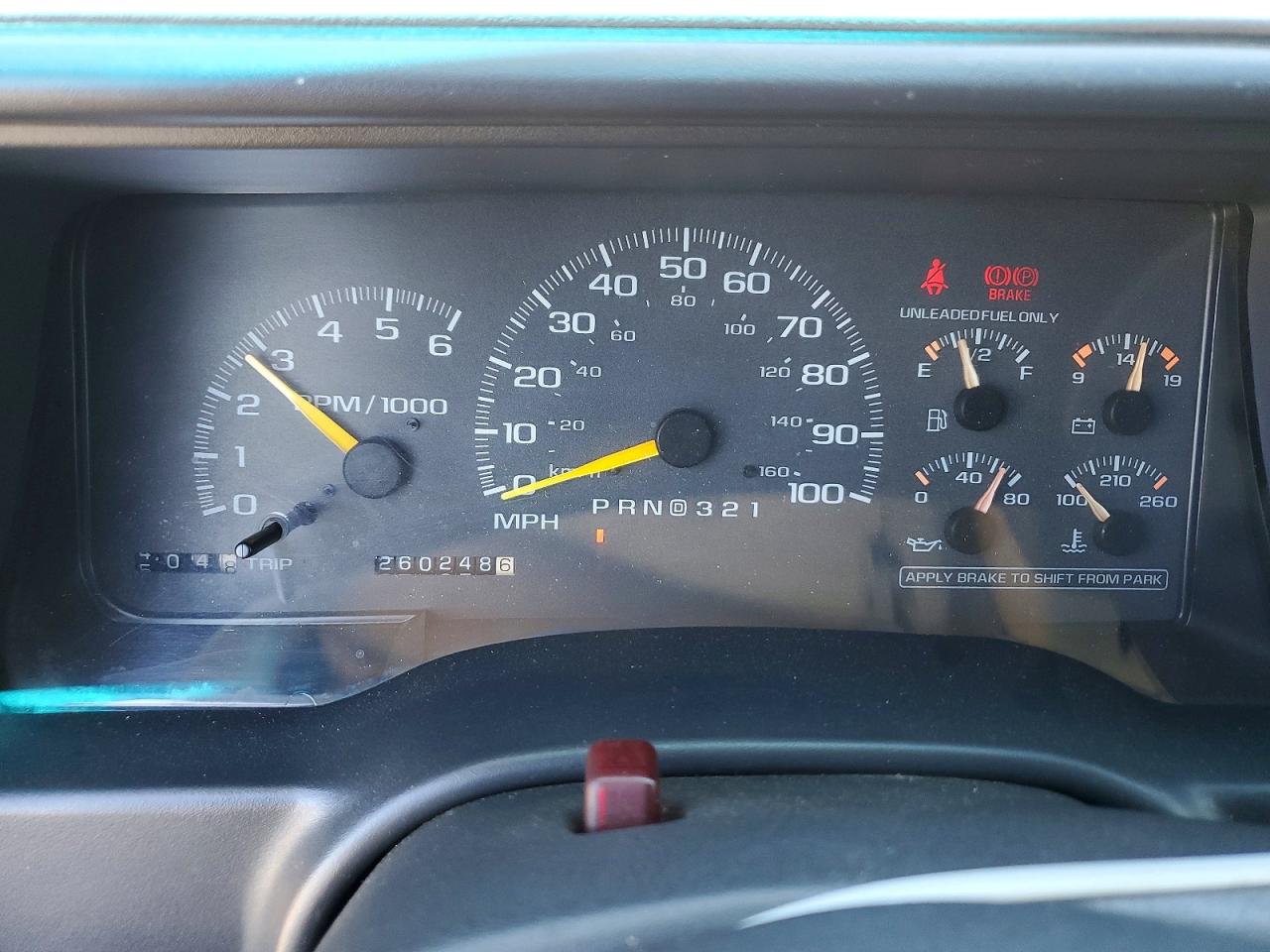 1999 Chevrolet Suburban K1500 Blue vin: 3GNFK16R7XG121525