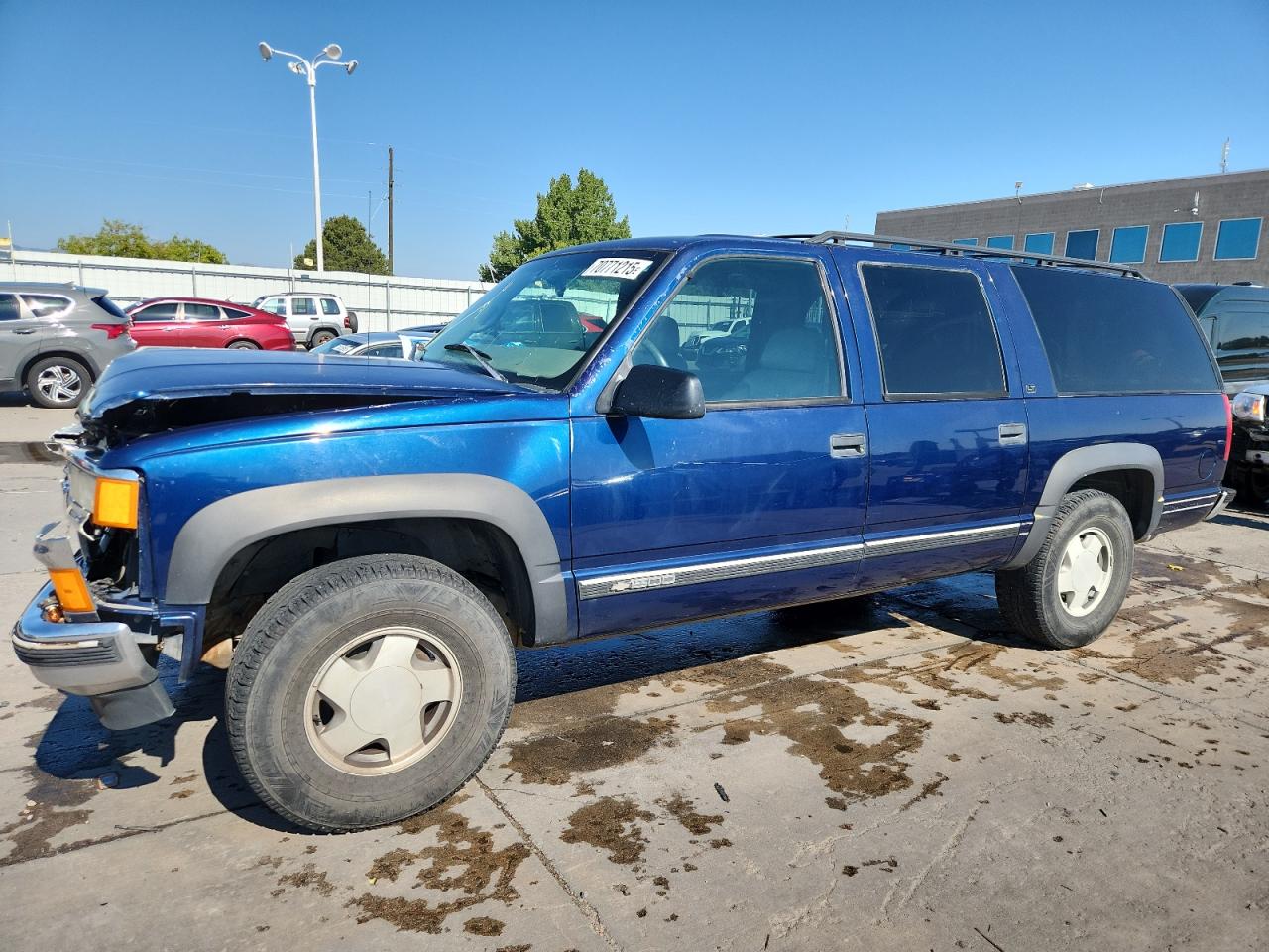 1997 Chevrolet Suburban K1500 Blue vin: 3GNFK16R8VG154904