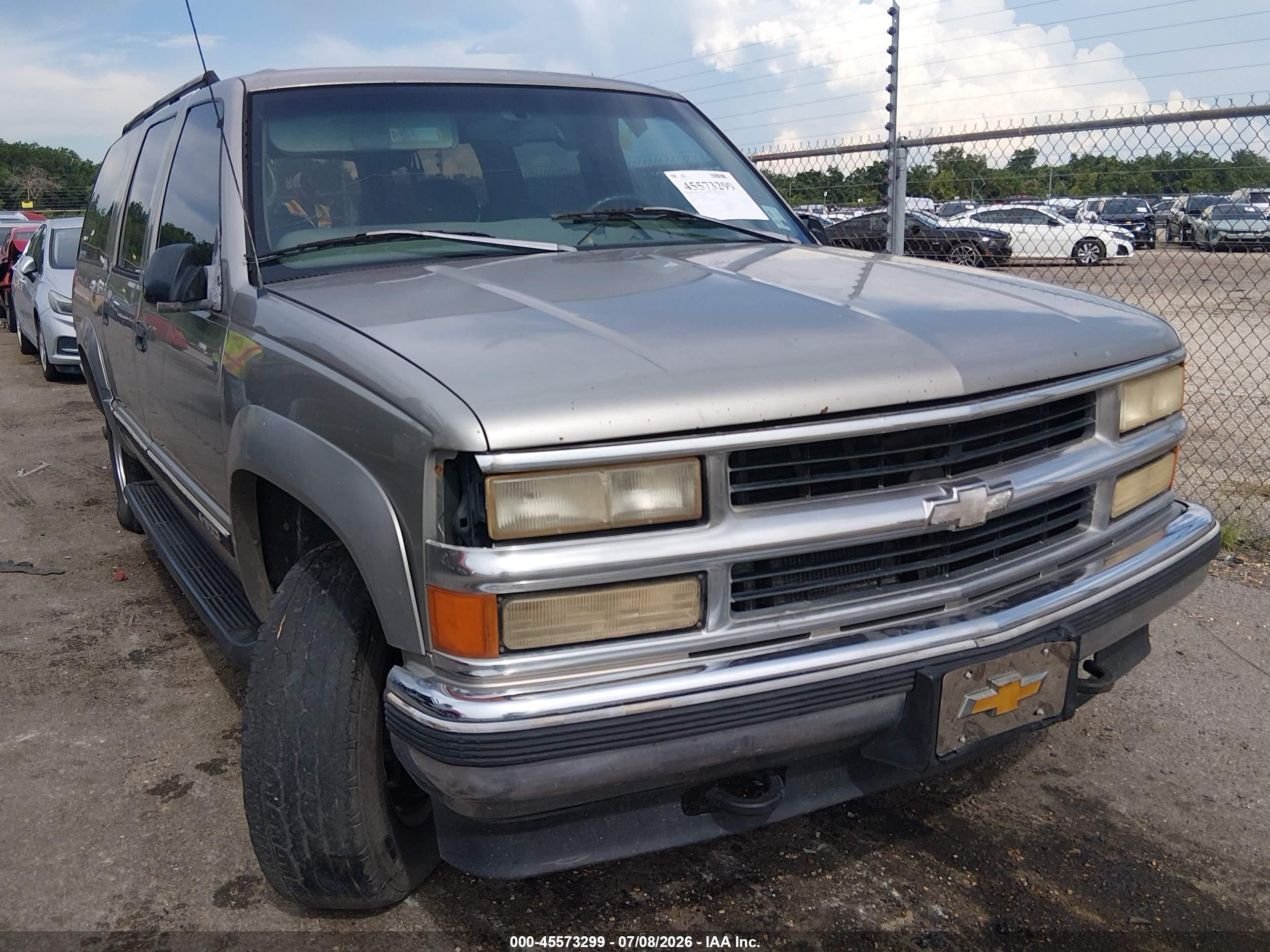 1999 Chevrolet Suburban Lt Beige vin: 3GNFK16R9XG146183