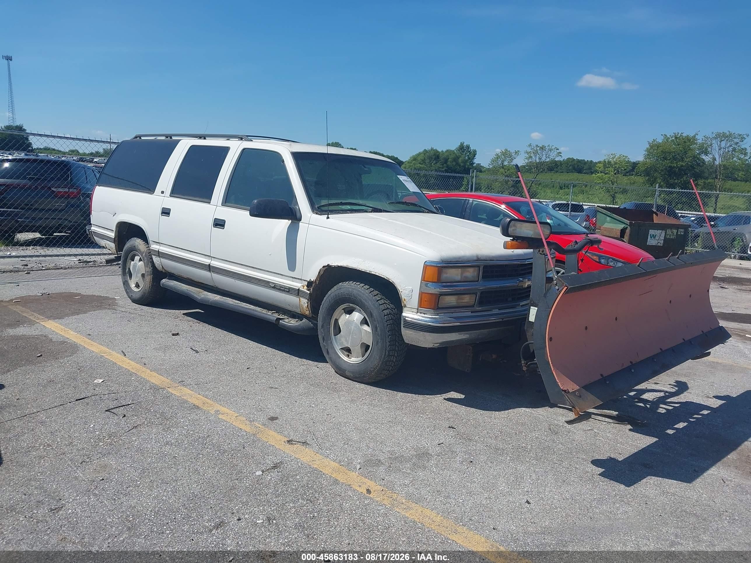 1999 Chevrolet Suburban Lt White vin: 3GNFK16RXXG246793