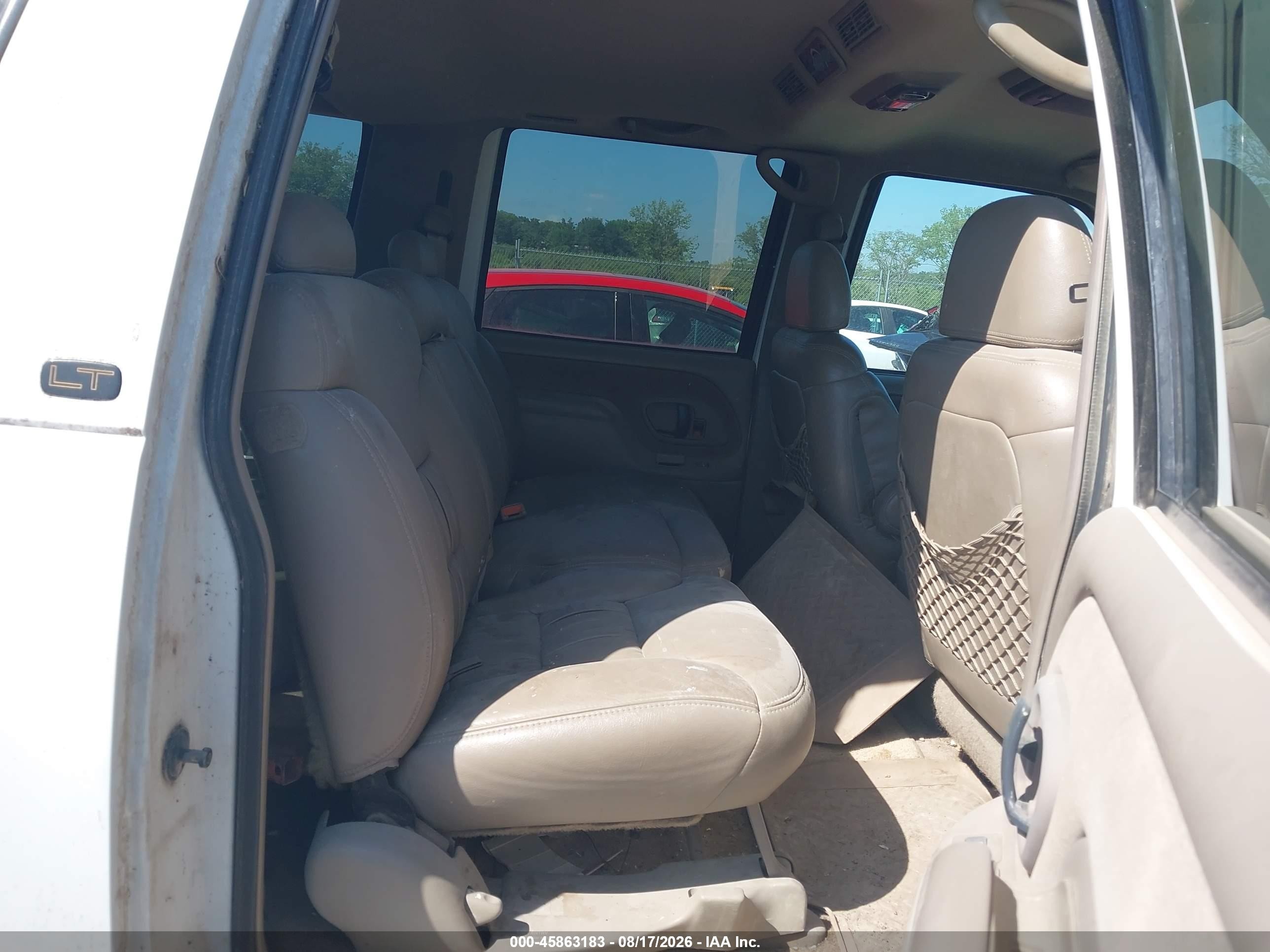 1999 Chevrolet Suburban Lt White vin: 3GNFK16RXXG246793