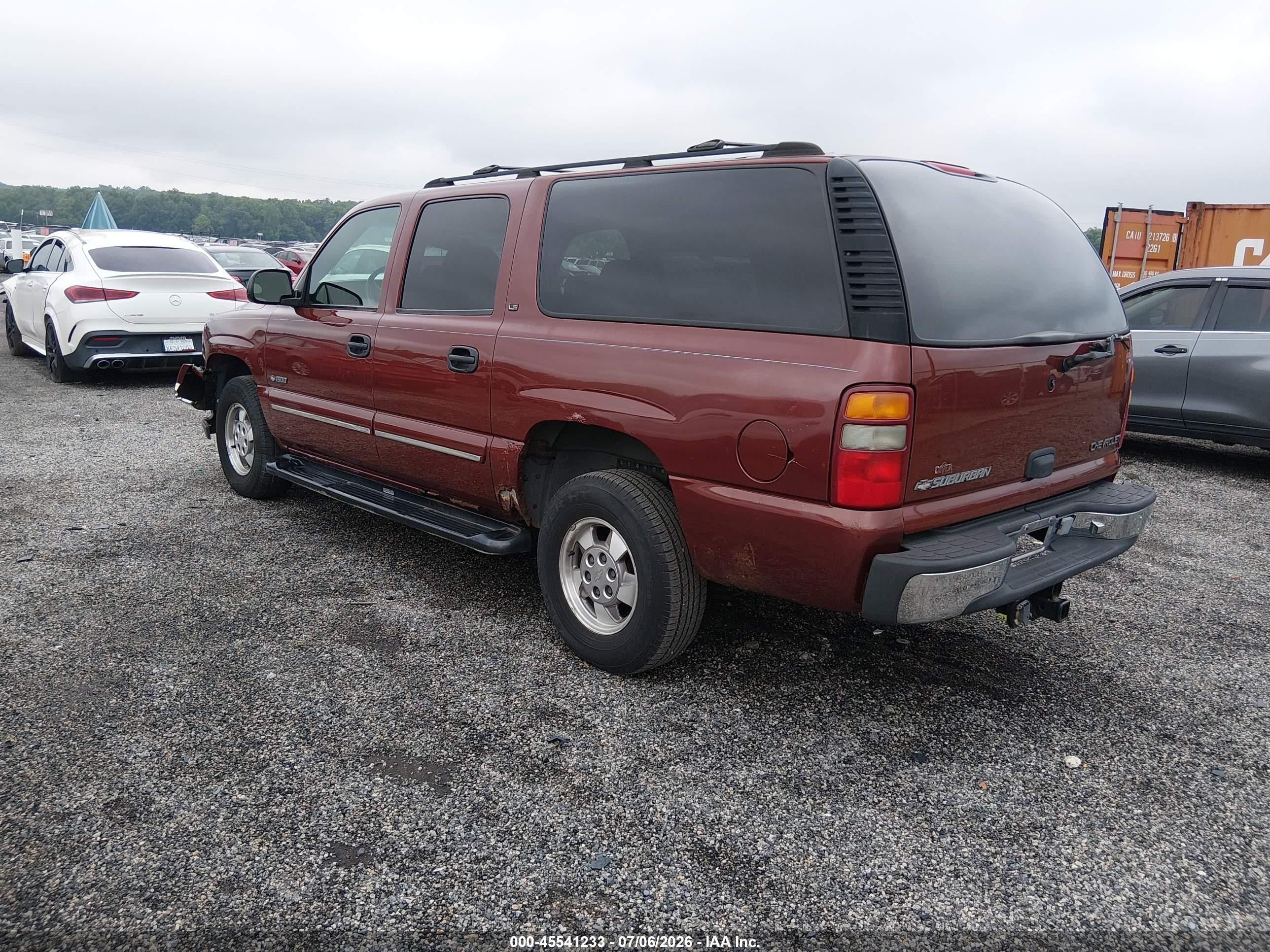 2000 Chevrolet Suburban K1500 Burgundy vin: 3GNFK16T0YG200385