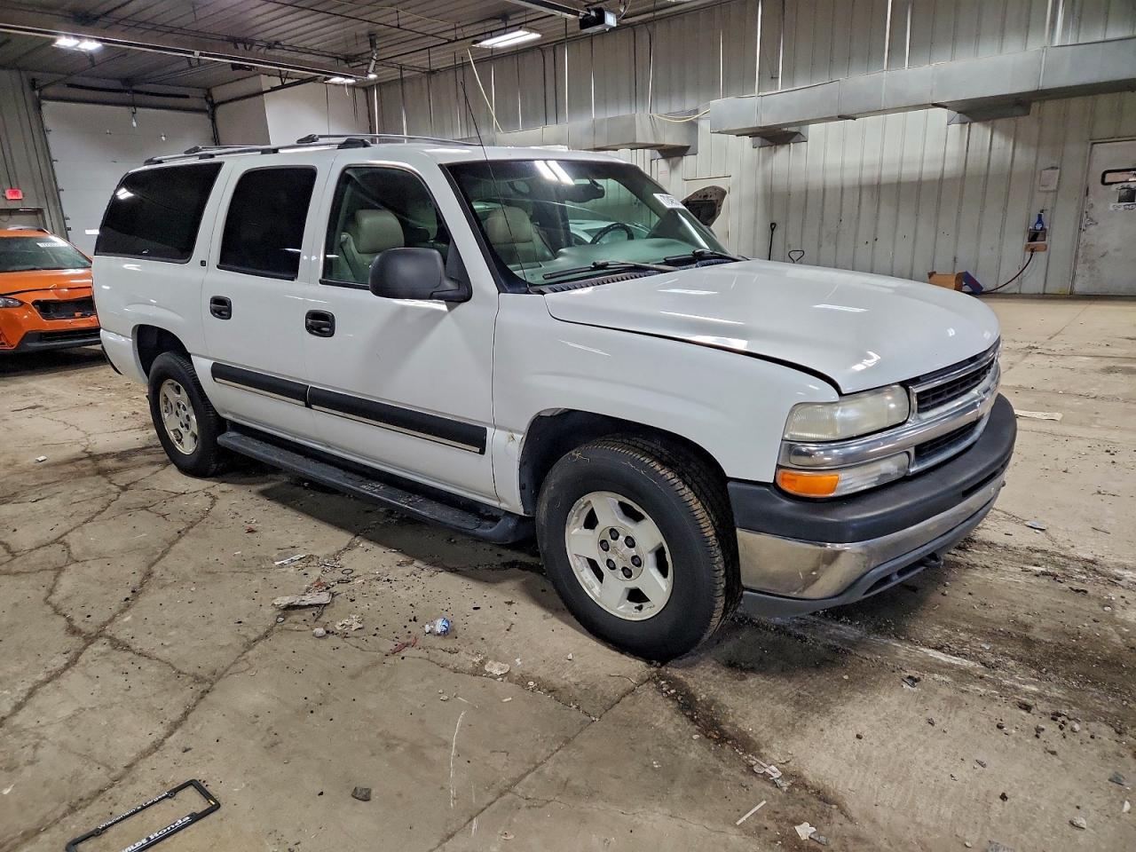 2001 Chevrolet Suburban K1500 White vin: 3GNFK16T11G150554